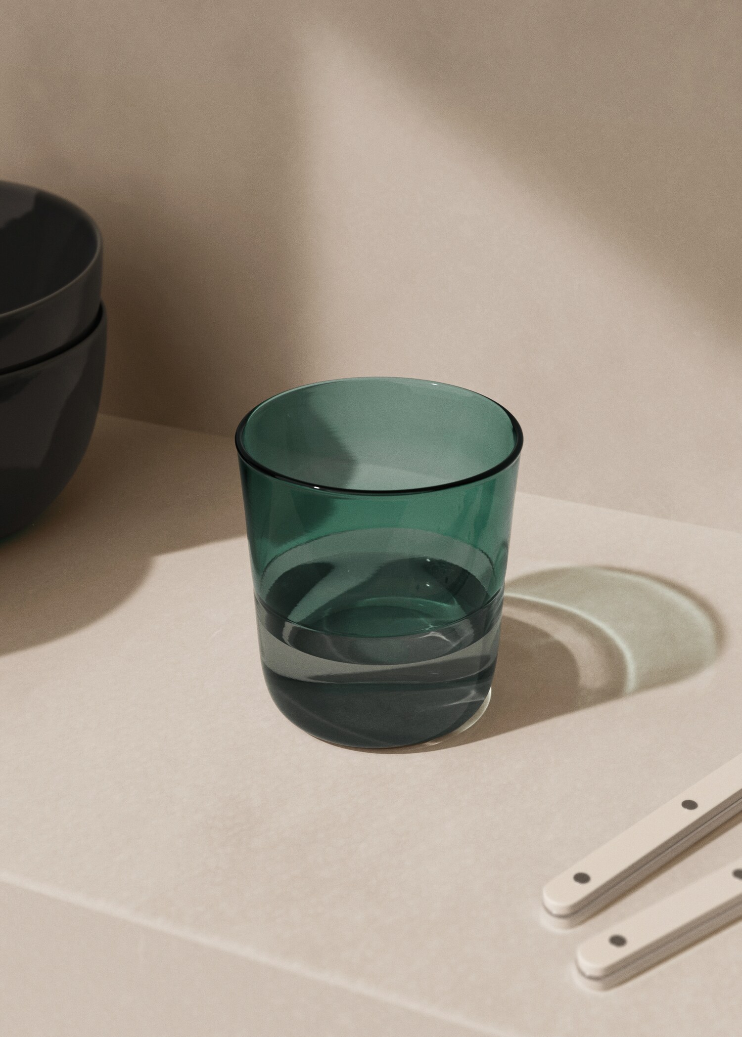 Two-tone borosilicate glass - General plane