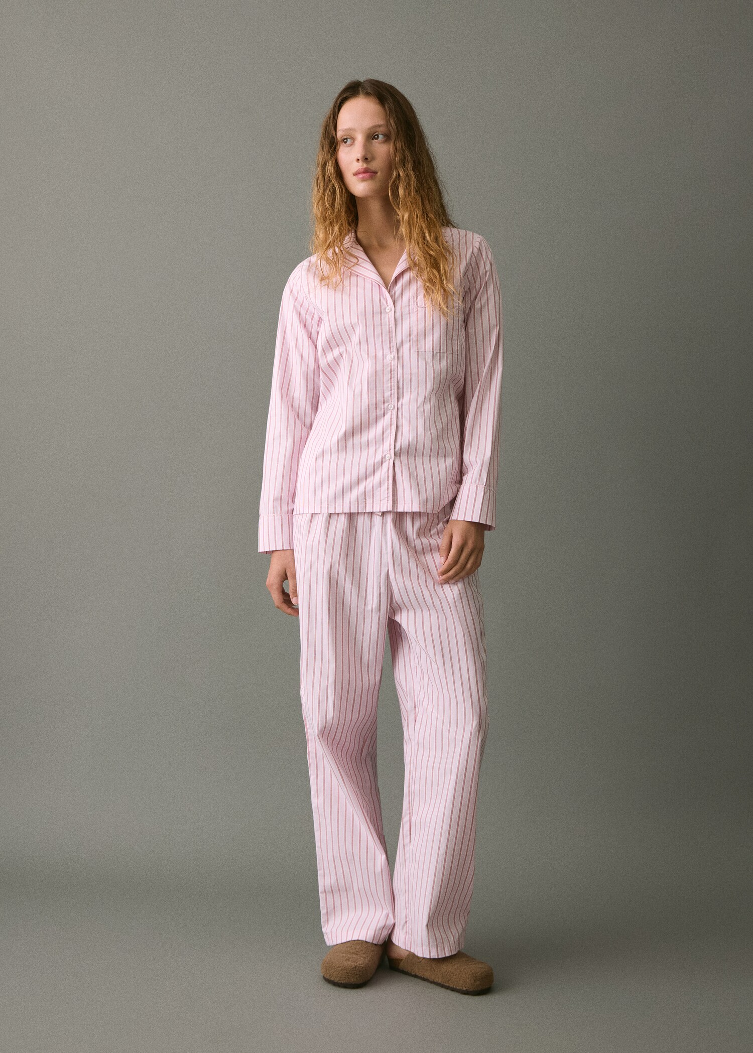 Striped long pyjamas - General plane