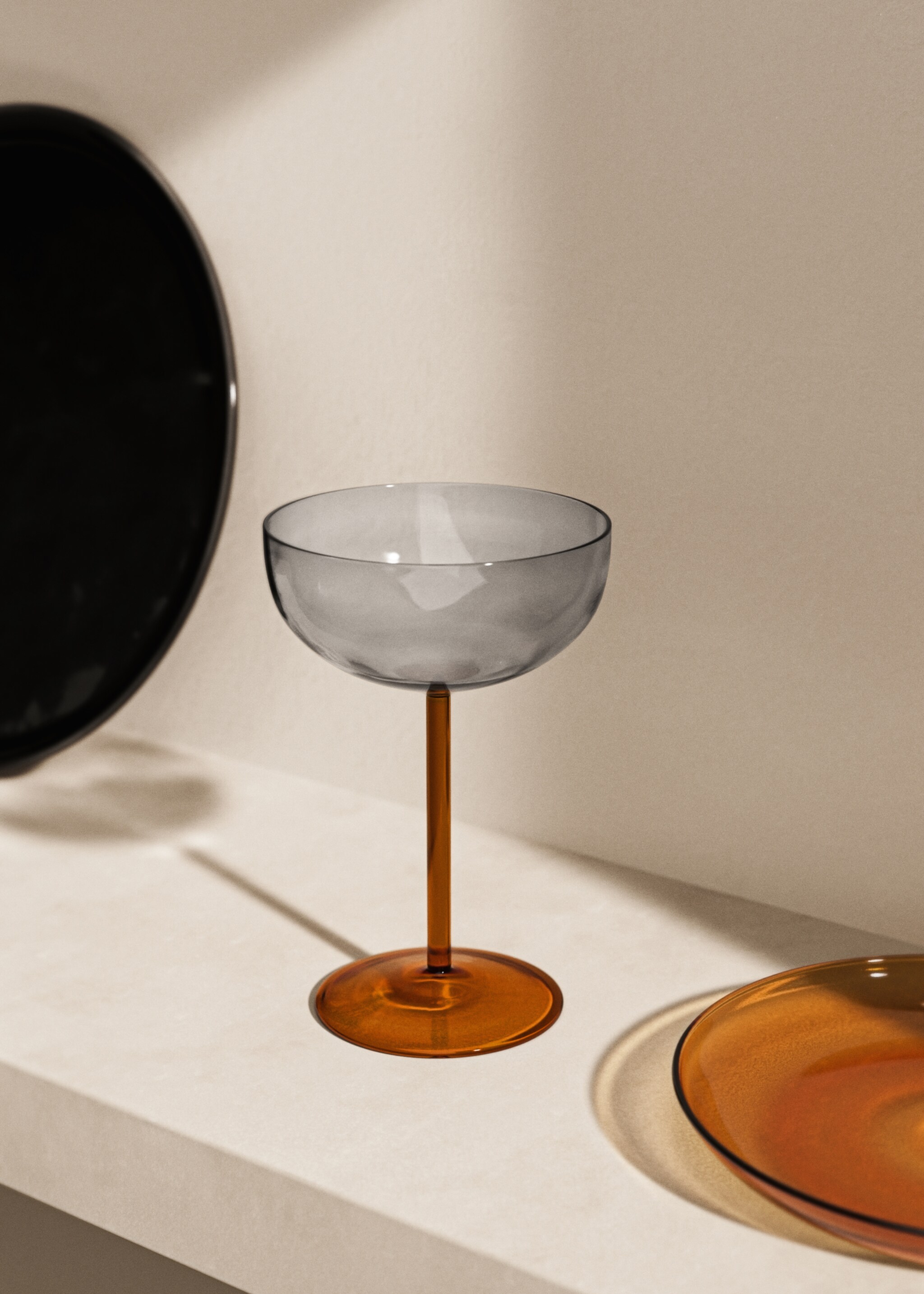 Borosilicate goblet - General plane, Dark Grey. Ref: 17025166-00.