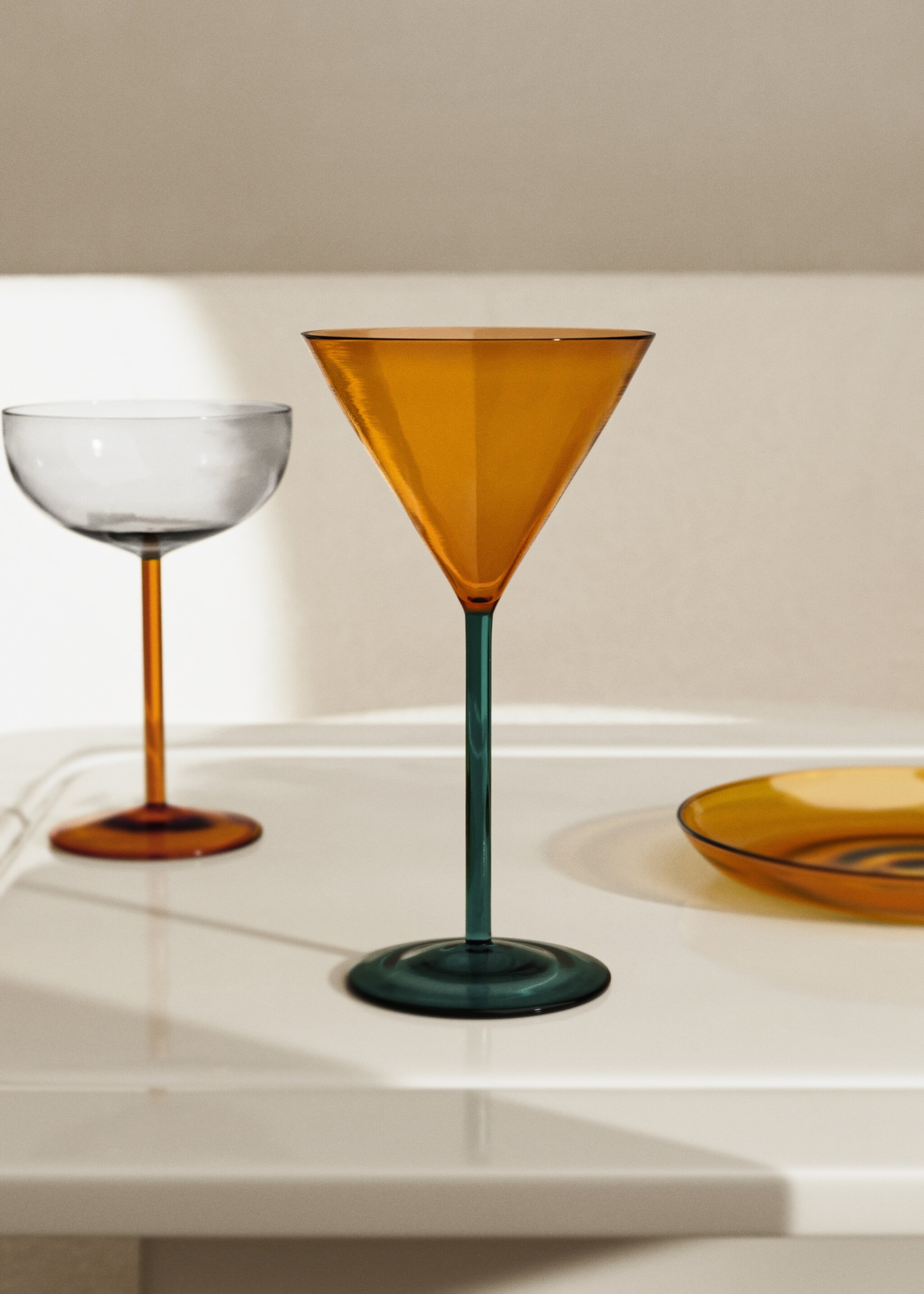 Bicolor borosilicate goblet - General plane, Curry. Ref: 17025167-00.