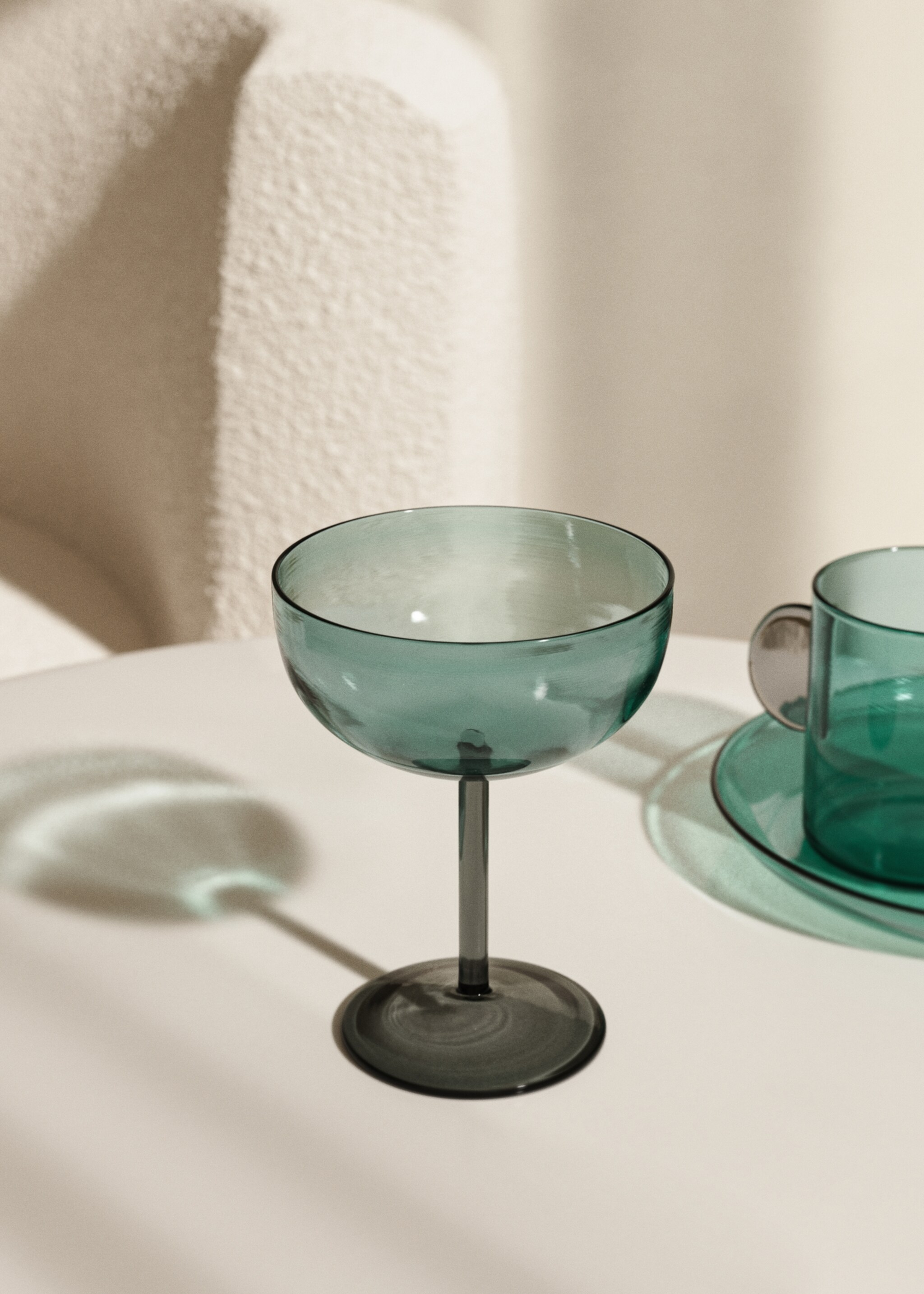 Borosilicate cava glass - General plane, Medium Green. Ref: 17025168-00.