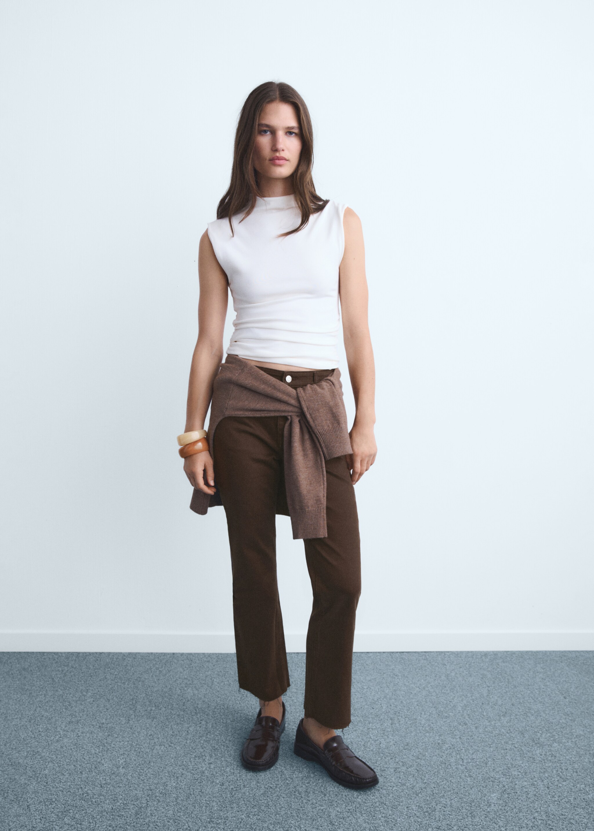 Jean Sienna flare crop - Plan général, Chocolat. Ref: 17025824-00.