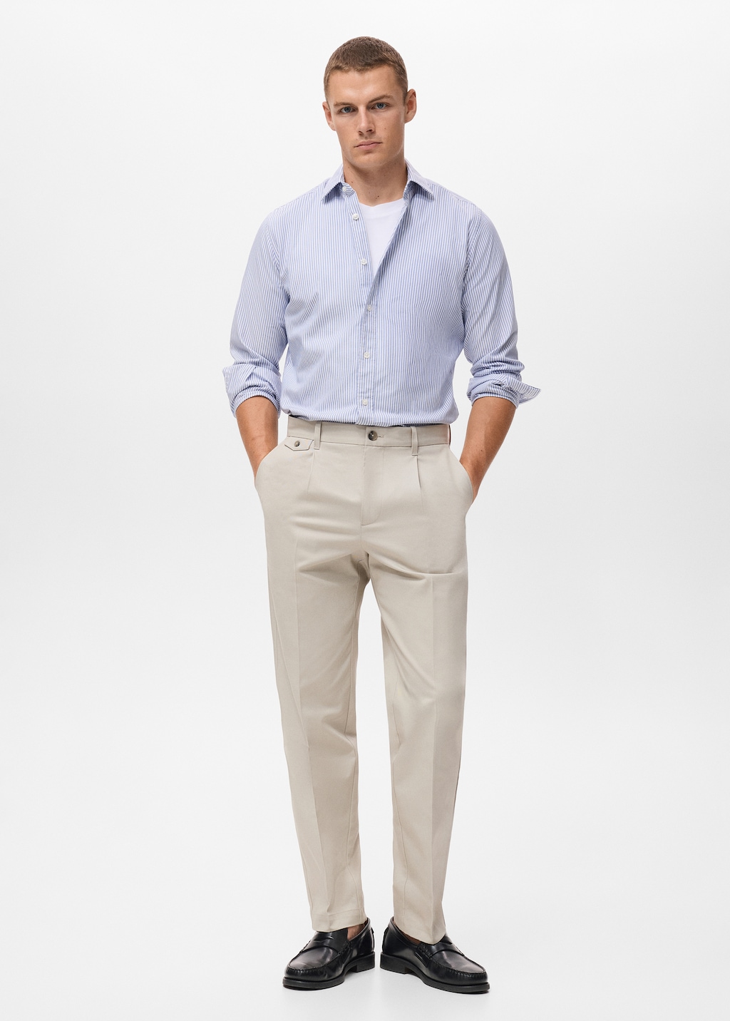 Regular fit pleated cotton pants