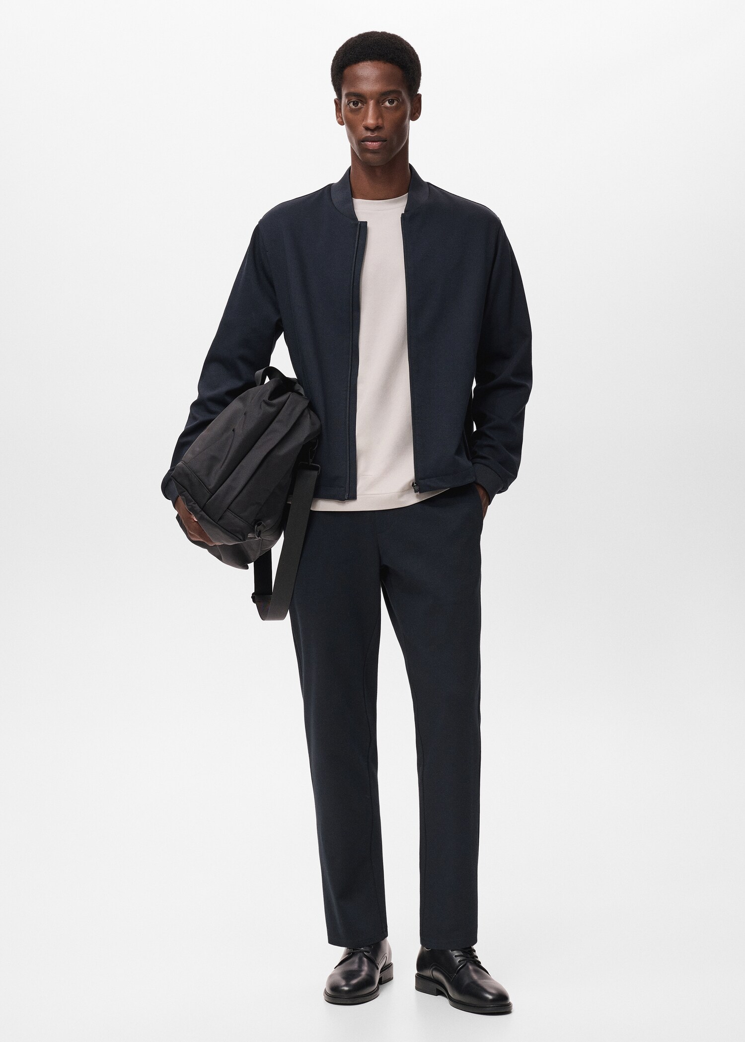 Pantalón jogger técnico estructura - Plano general