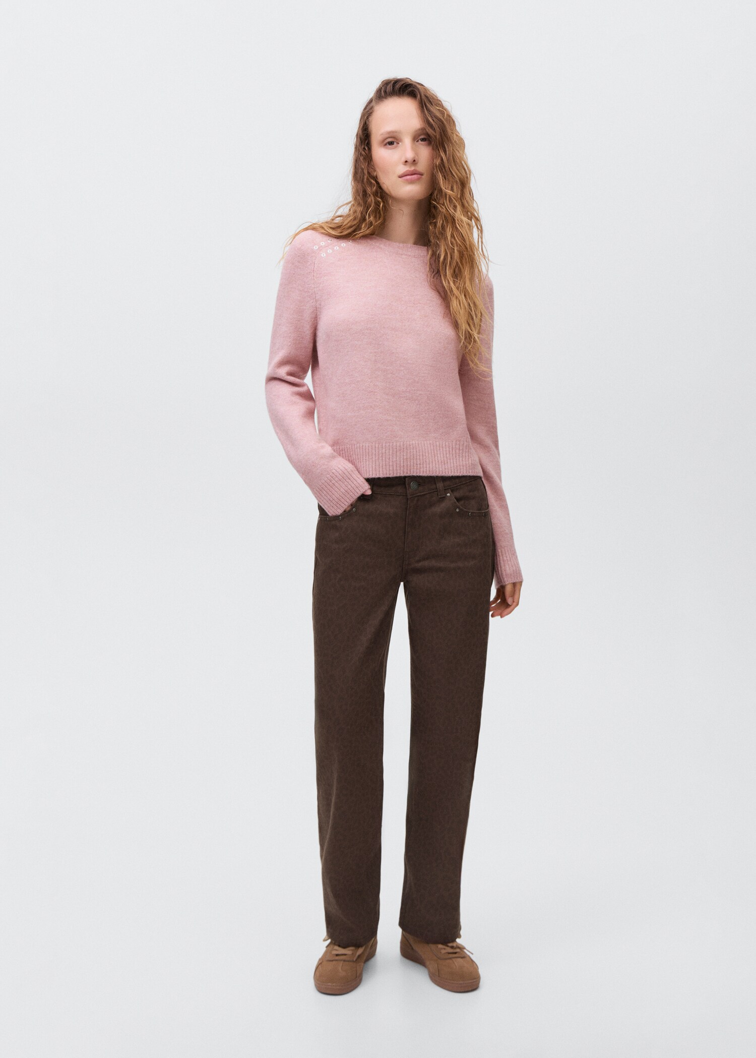 Studded knitted sweater - General plane