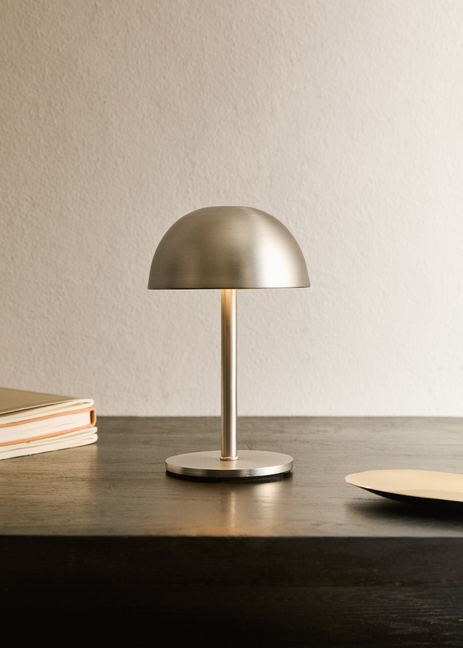 Metalltischlampe mit Touch-Funktion - Allgemeine Ansicht