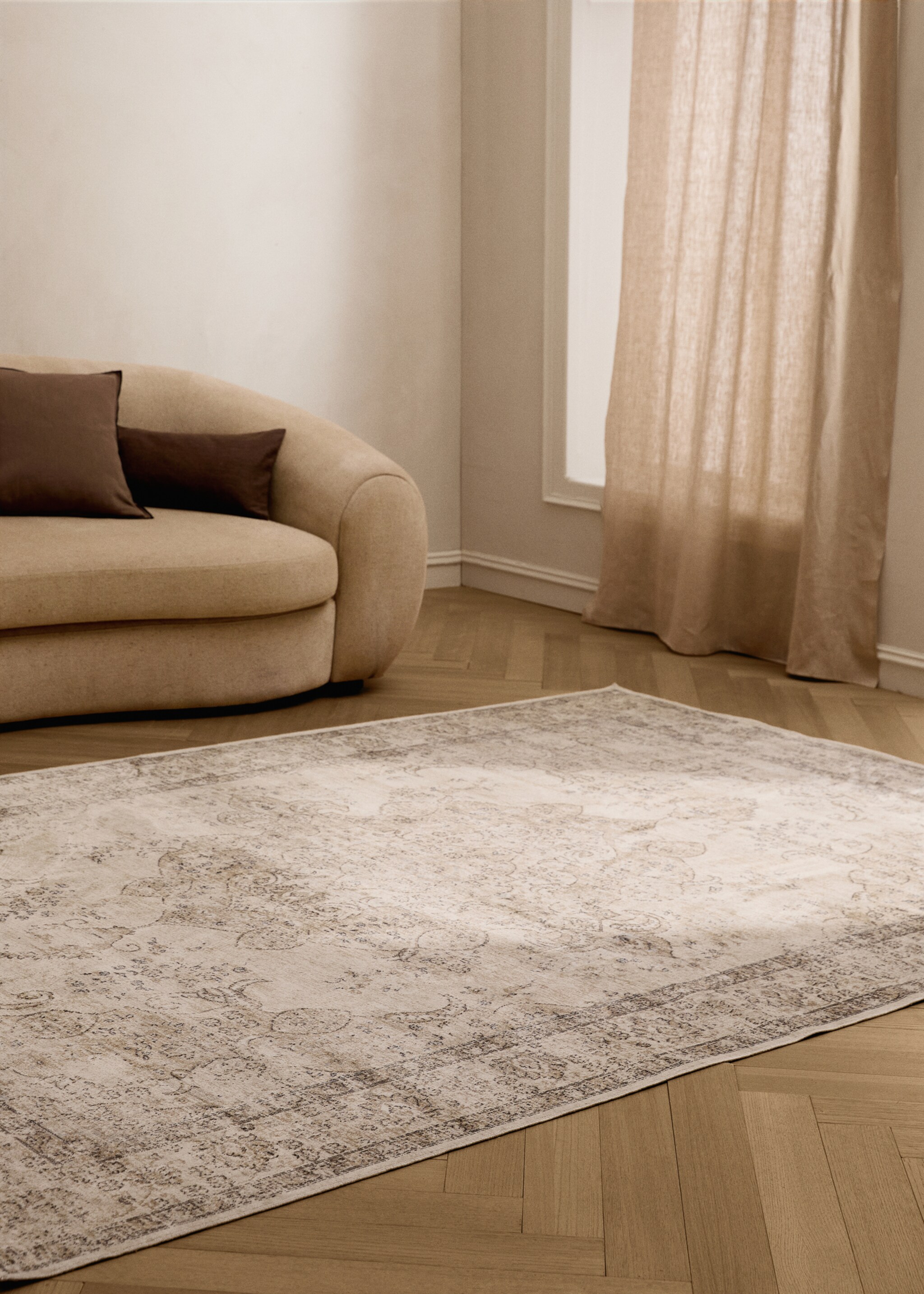 Catifa oriental difuminat - Pla general, Sorra. Ref: 17027821-00.