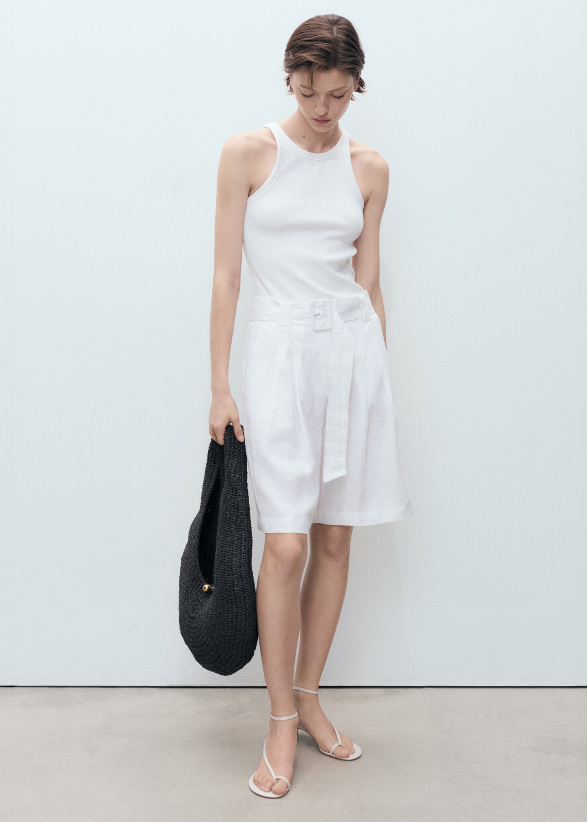 Belt linen-blend Bermuda shorts - General plane