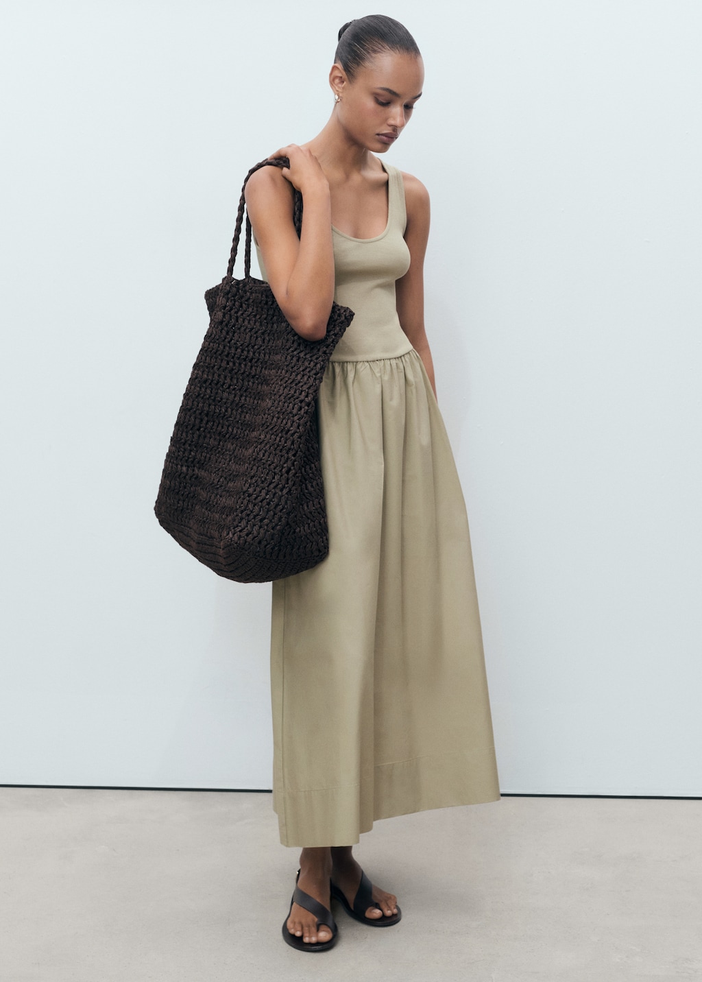 Flared dress combined fabric