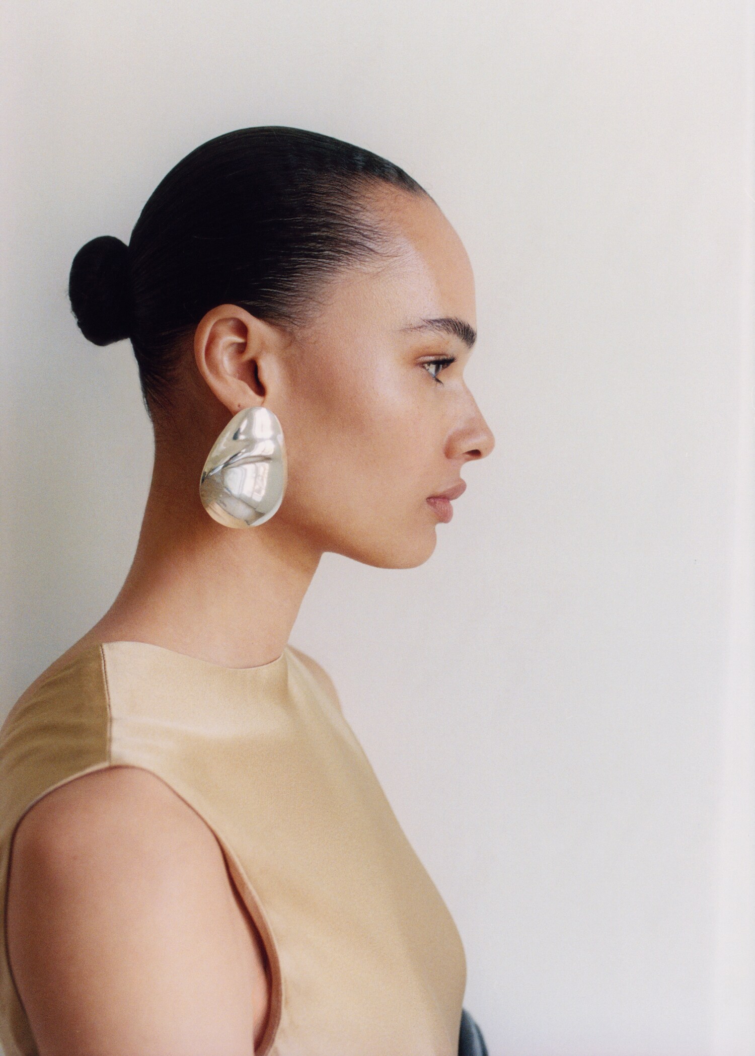 Boucles d'oreilles maxi forme ovale - Plan général