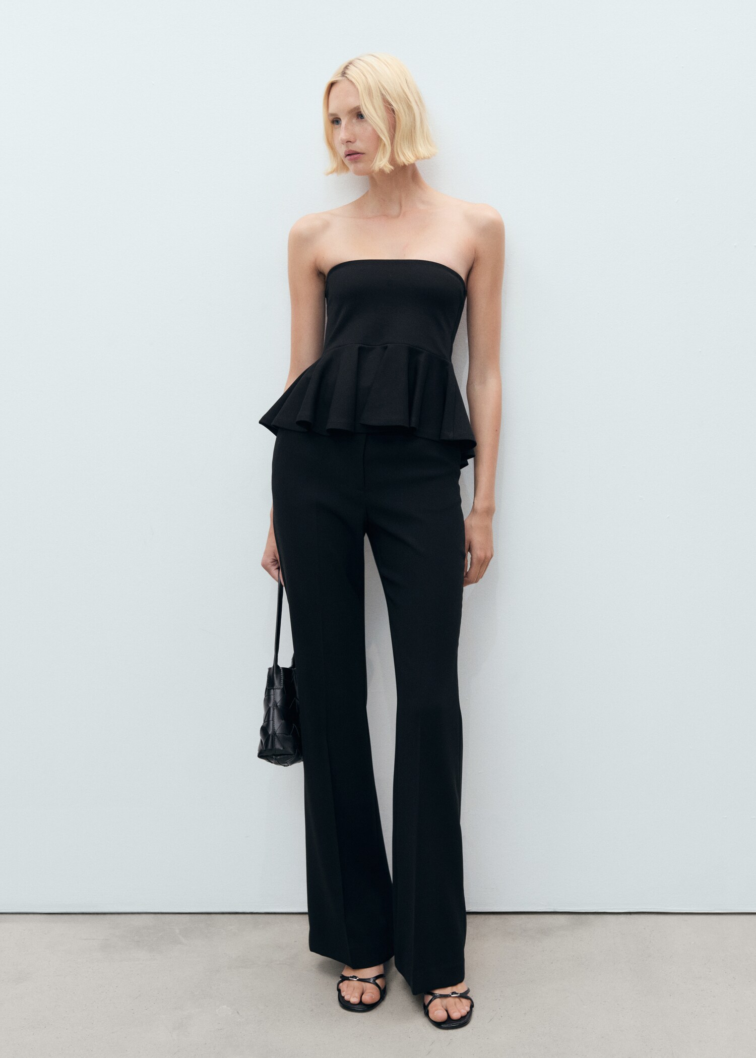Strapless peplum top - General plane