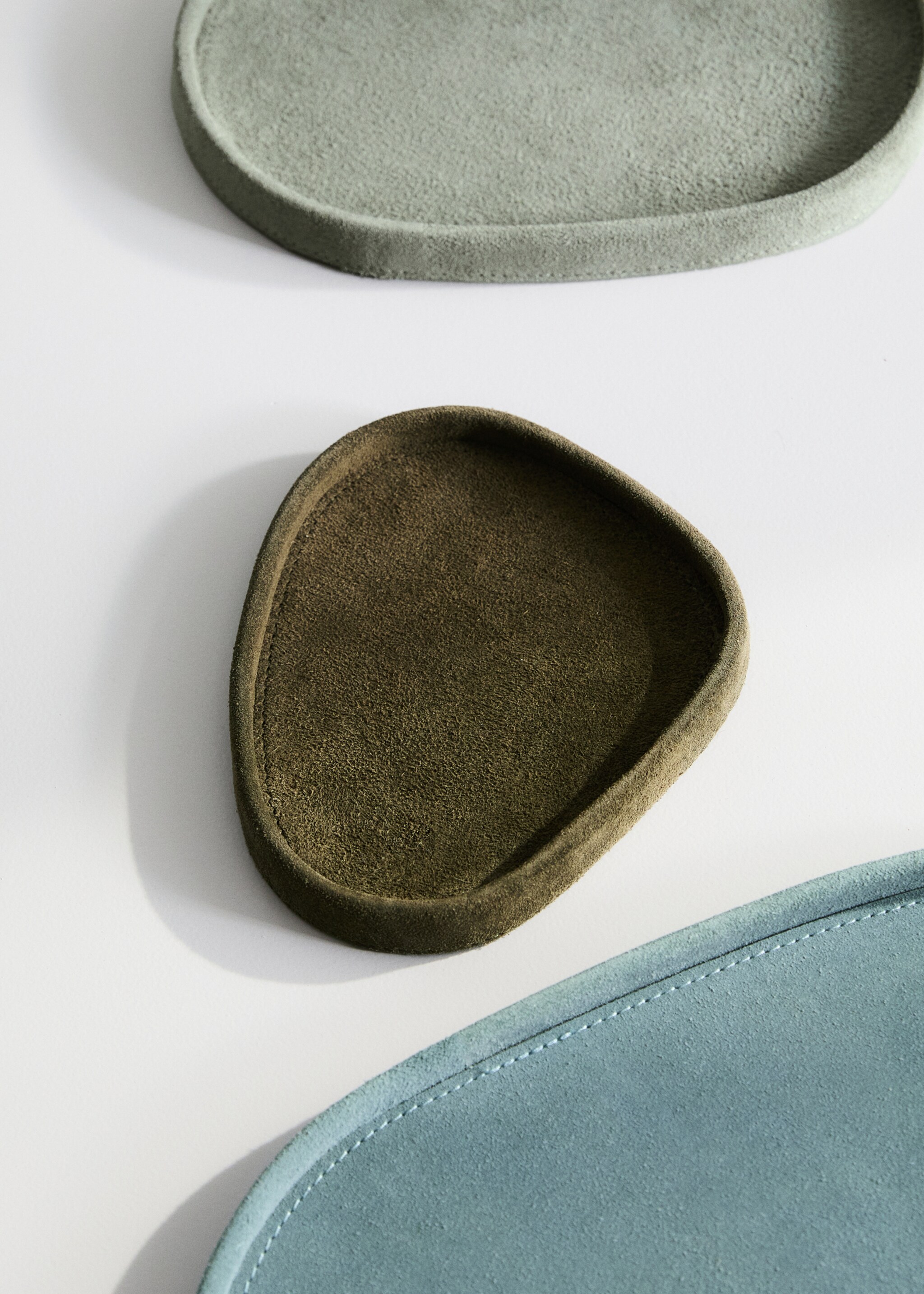 Small leather tray - General plane, Olive Green. Ref: 17031293-00.