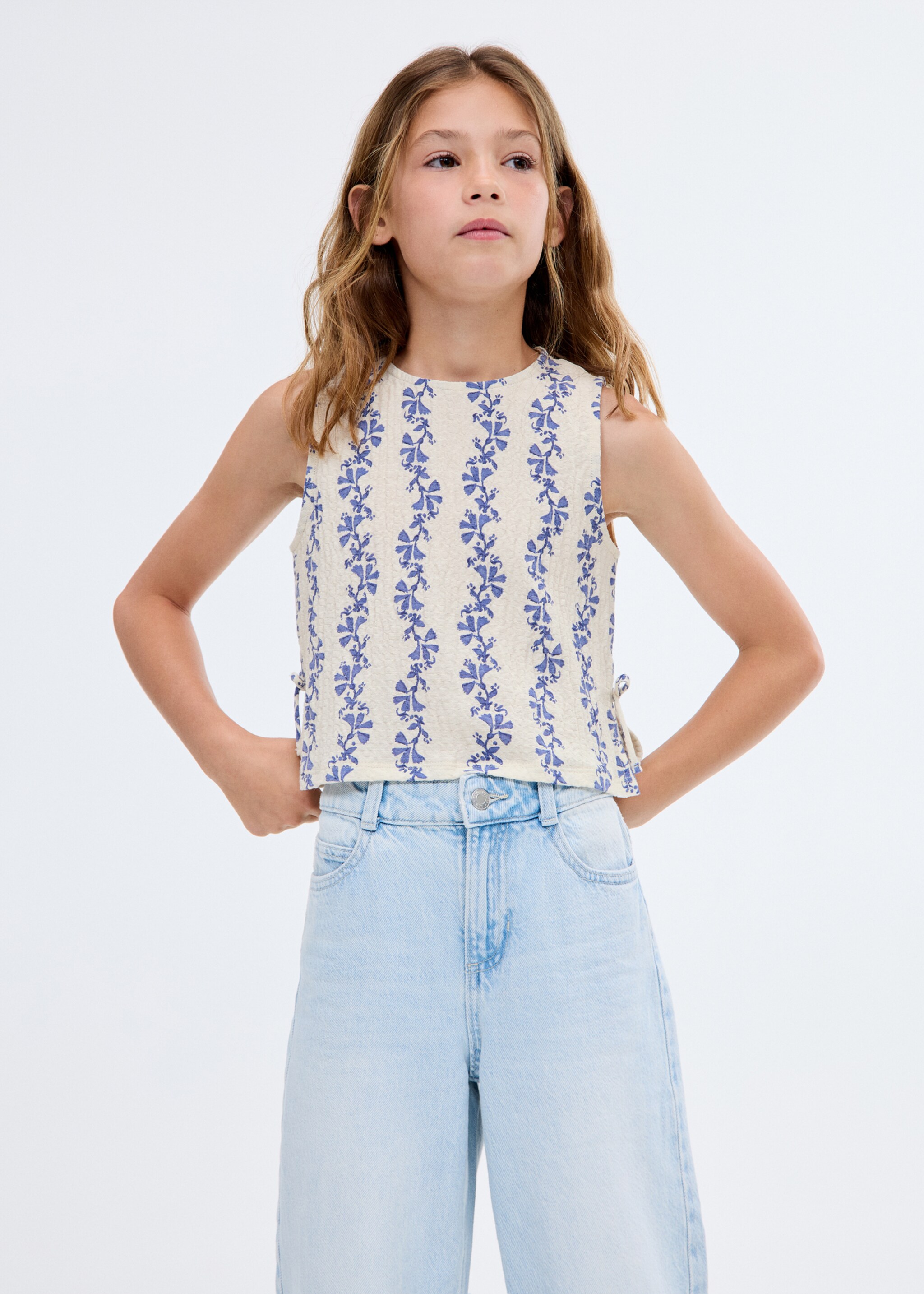 Printed bow blouse - General plane