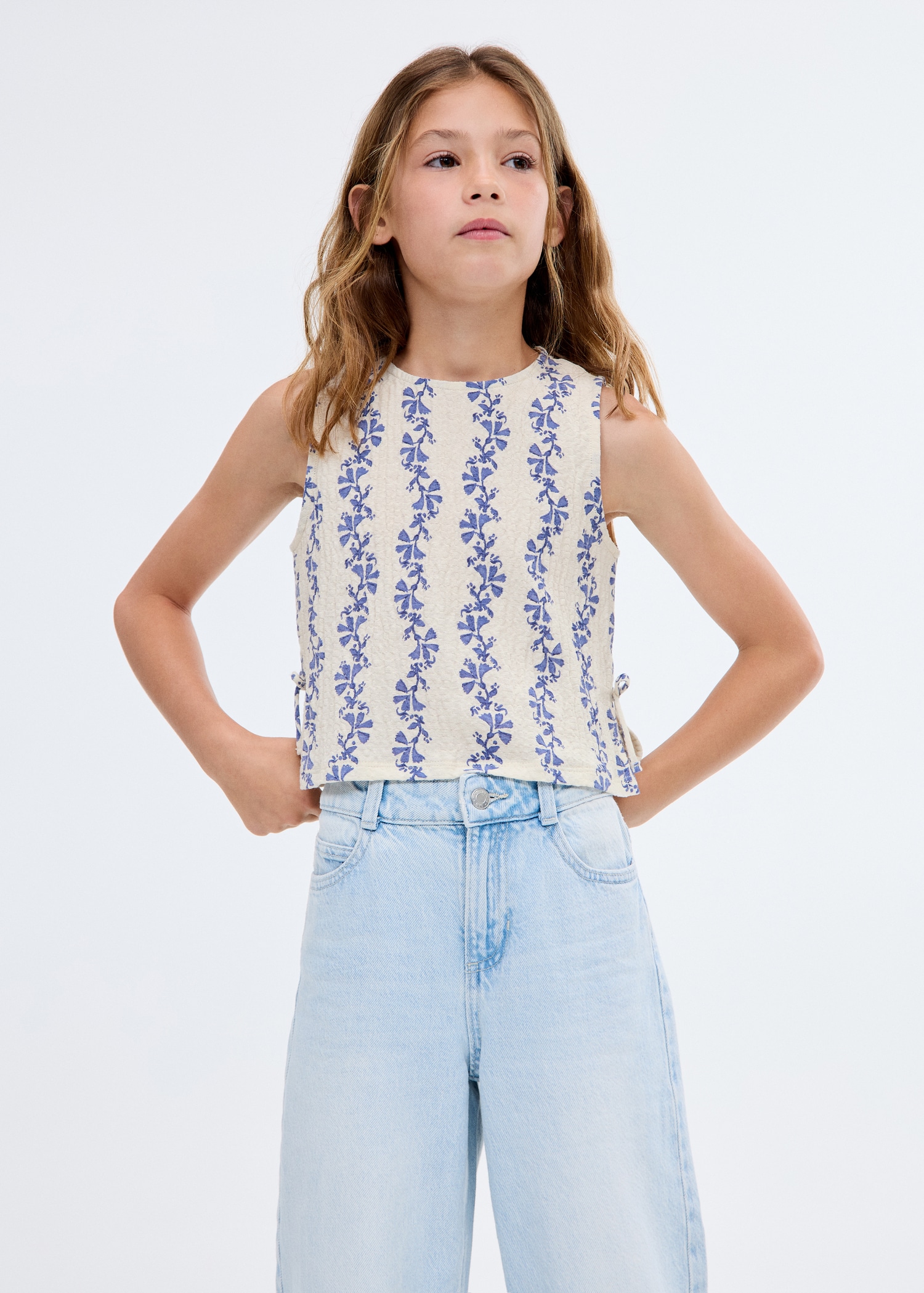 Printed bow blouse - General plane