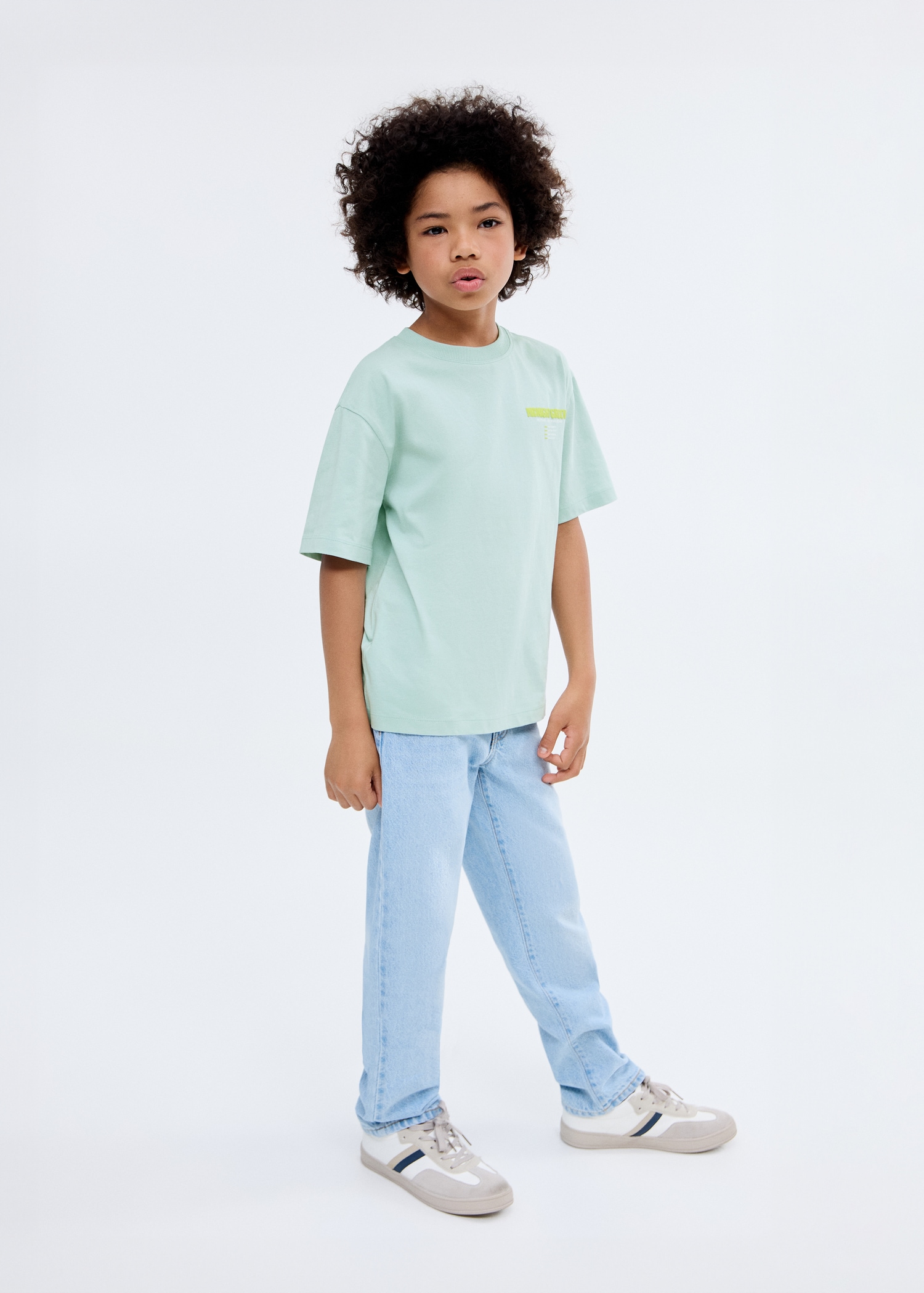 Printed embossed letters t-shirt - General plane