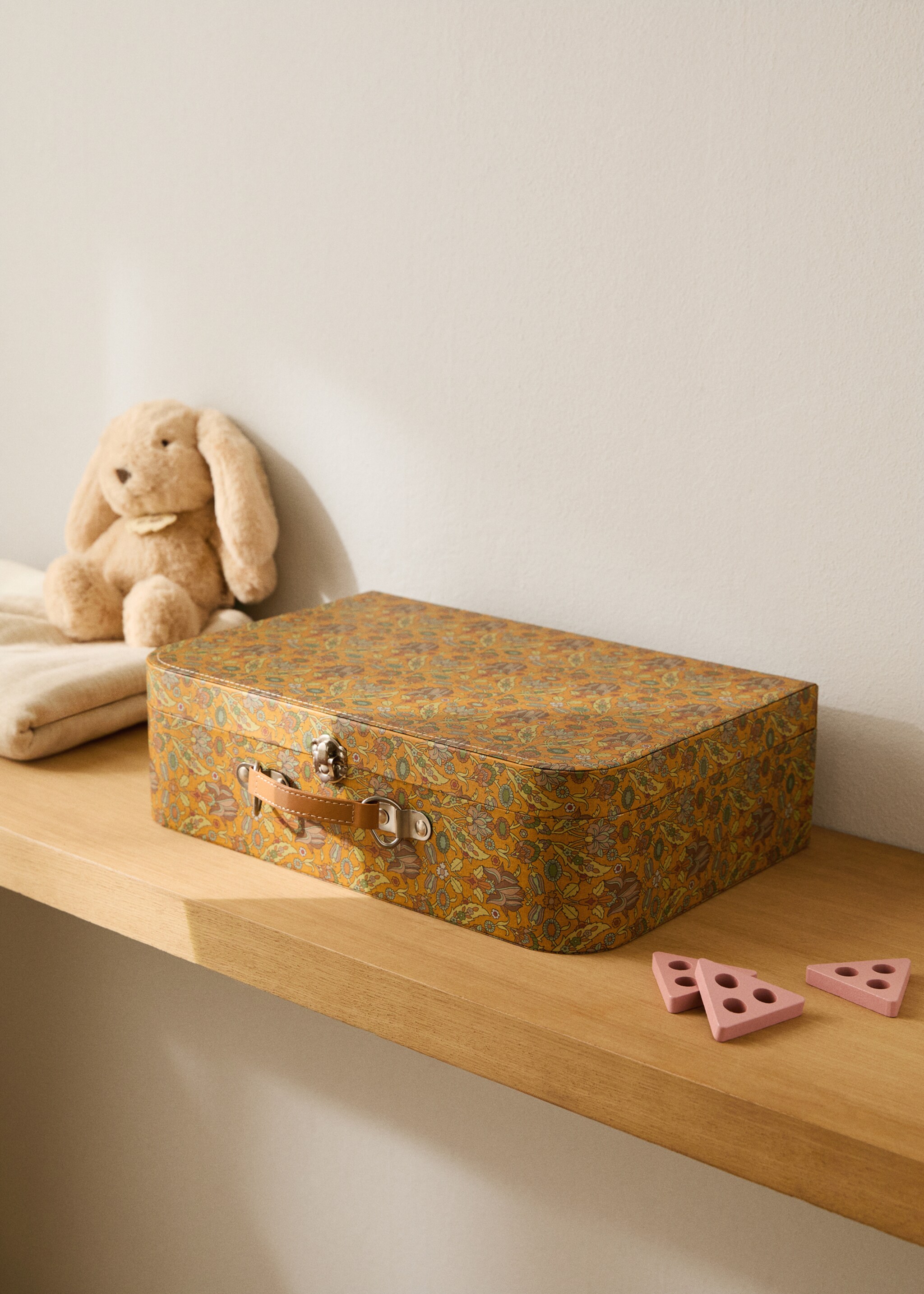 Large children's suitcase box - General plane, Yellow. Ref: 17033328-00.