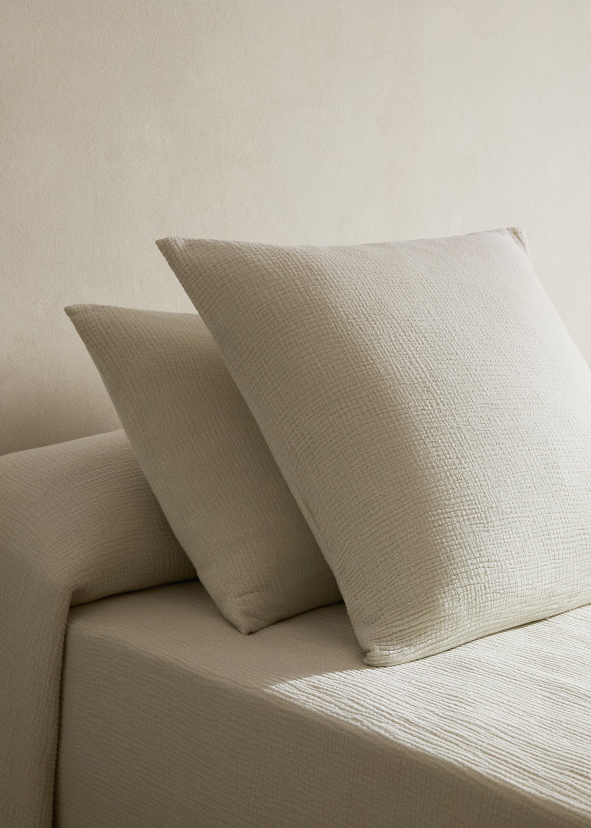 Cotton gauze pillow case 50x75cm - General plane, Ivory White. Ref: 17033823-00.