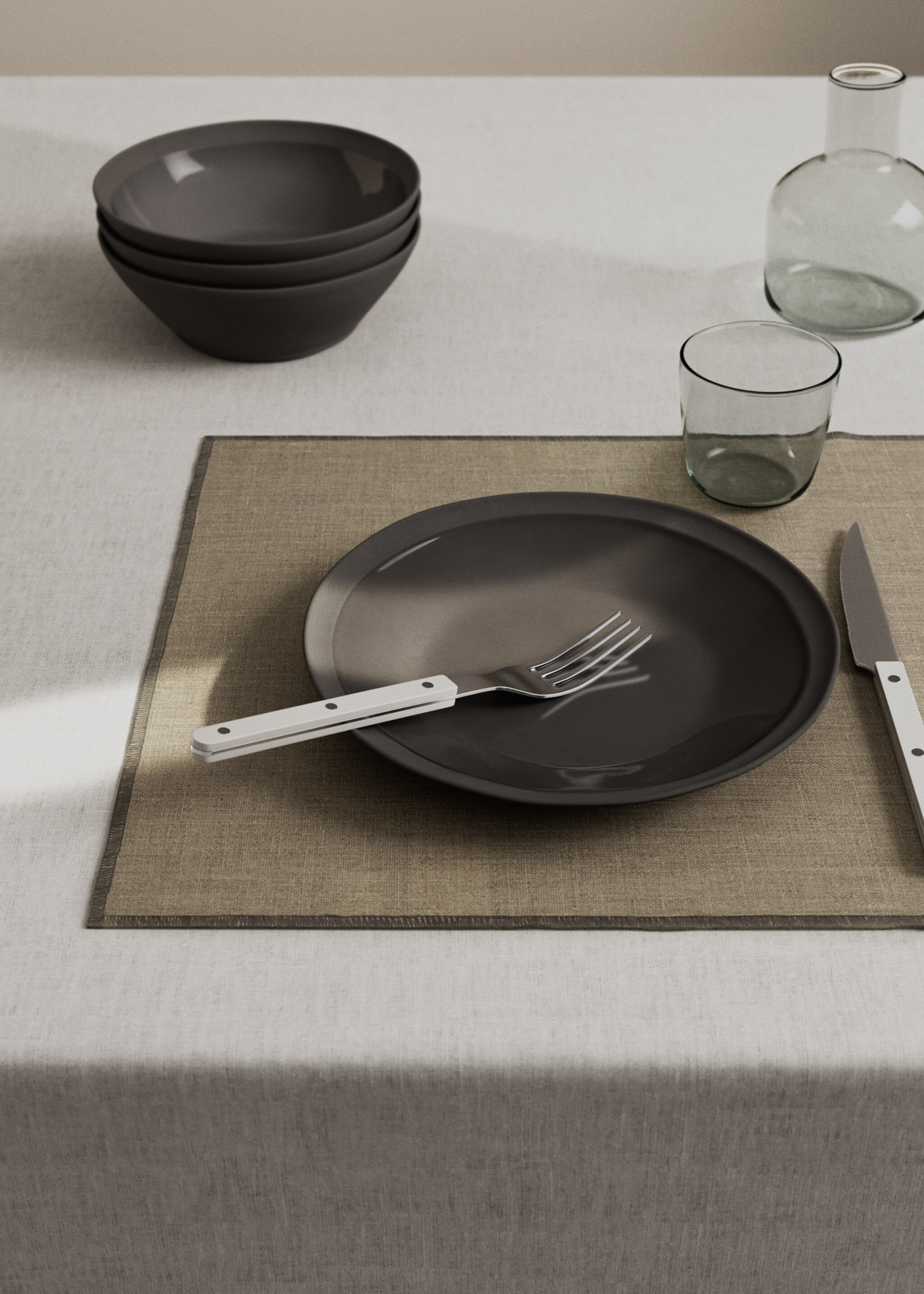 Linen tablecloth resinated linen overlock contrast - General plane