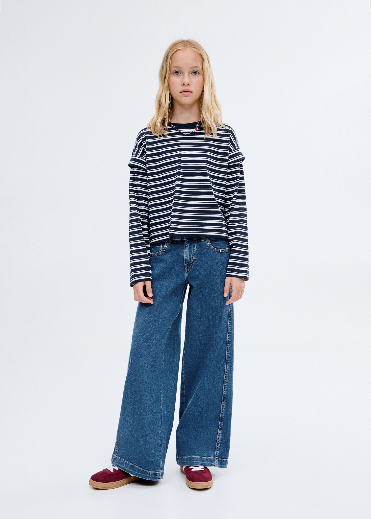 Wide leg jeans with studs - General plane