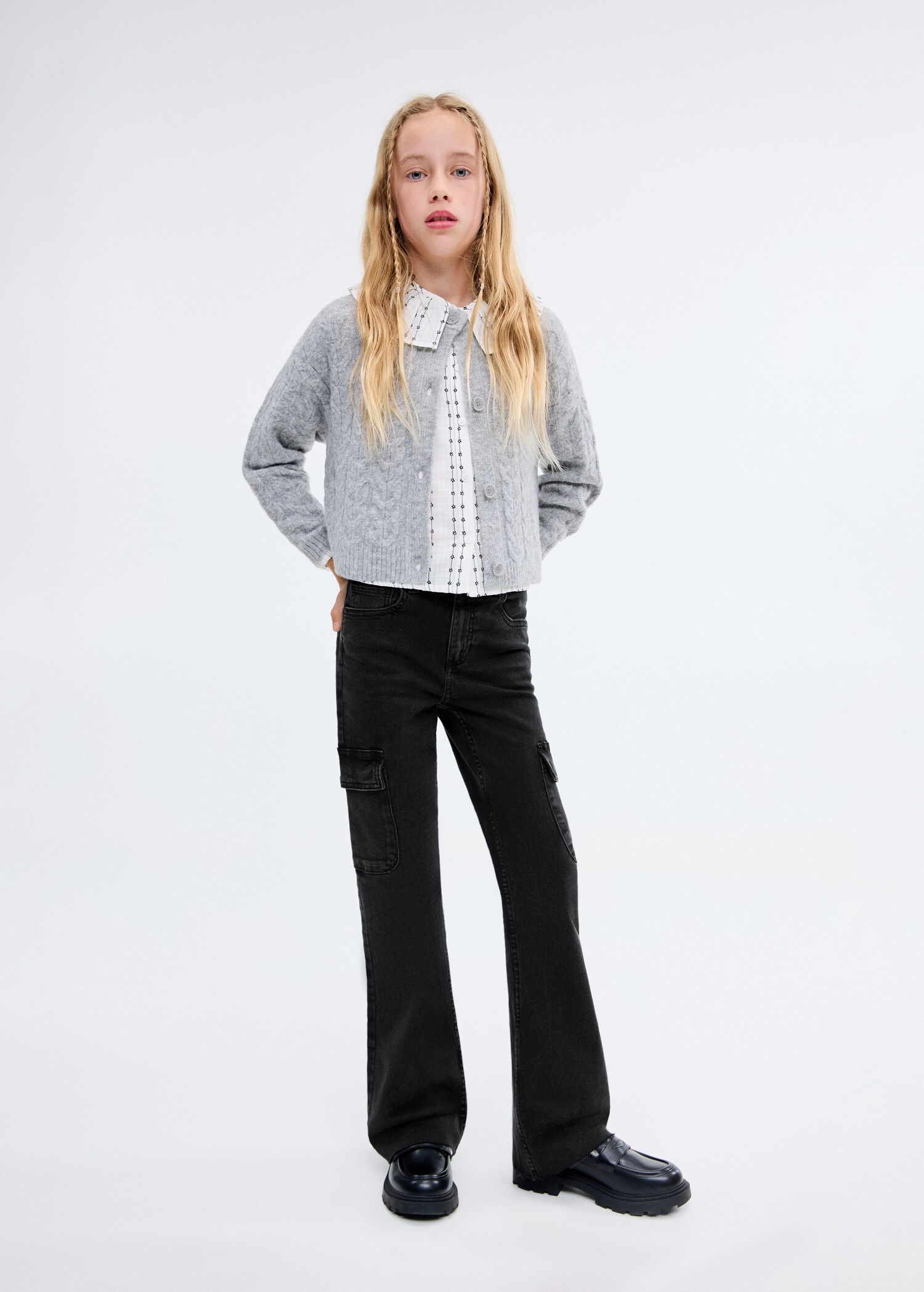 Flared cargo jeans - General plane