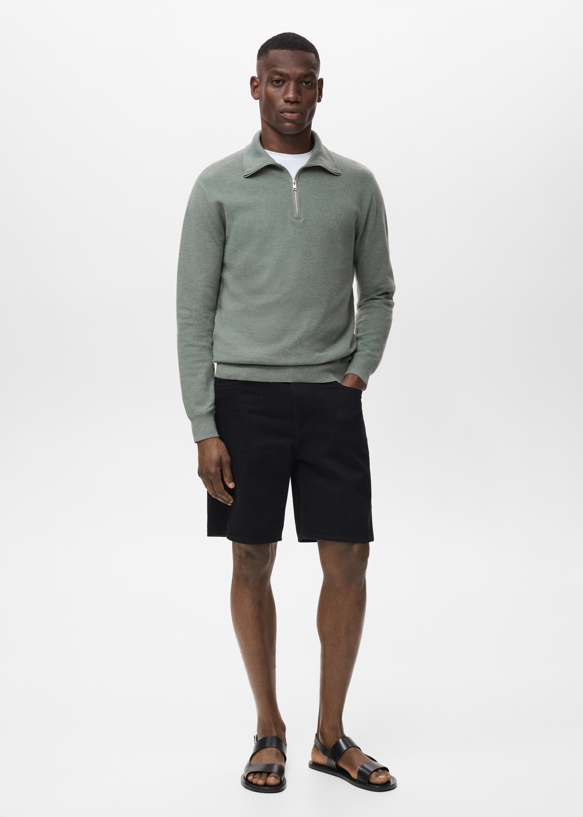 Microstructure sweater with zipper collar - General plane