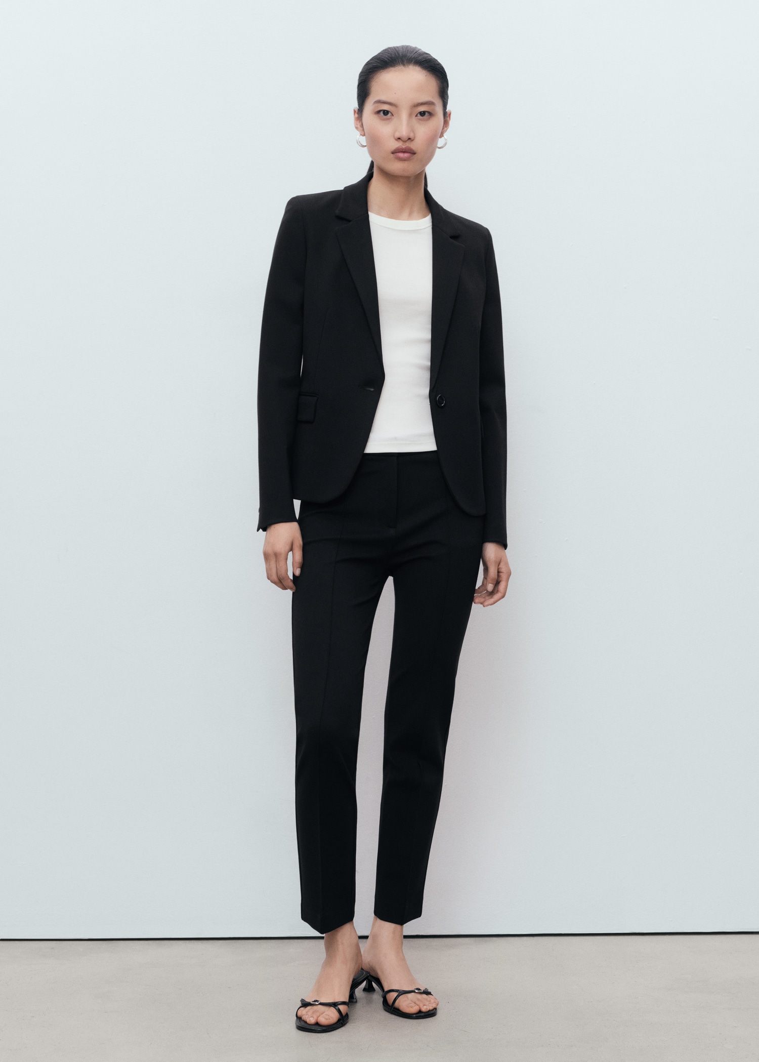 Fitted suit jacket - General plane