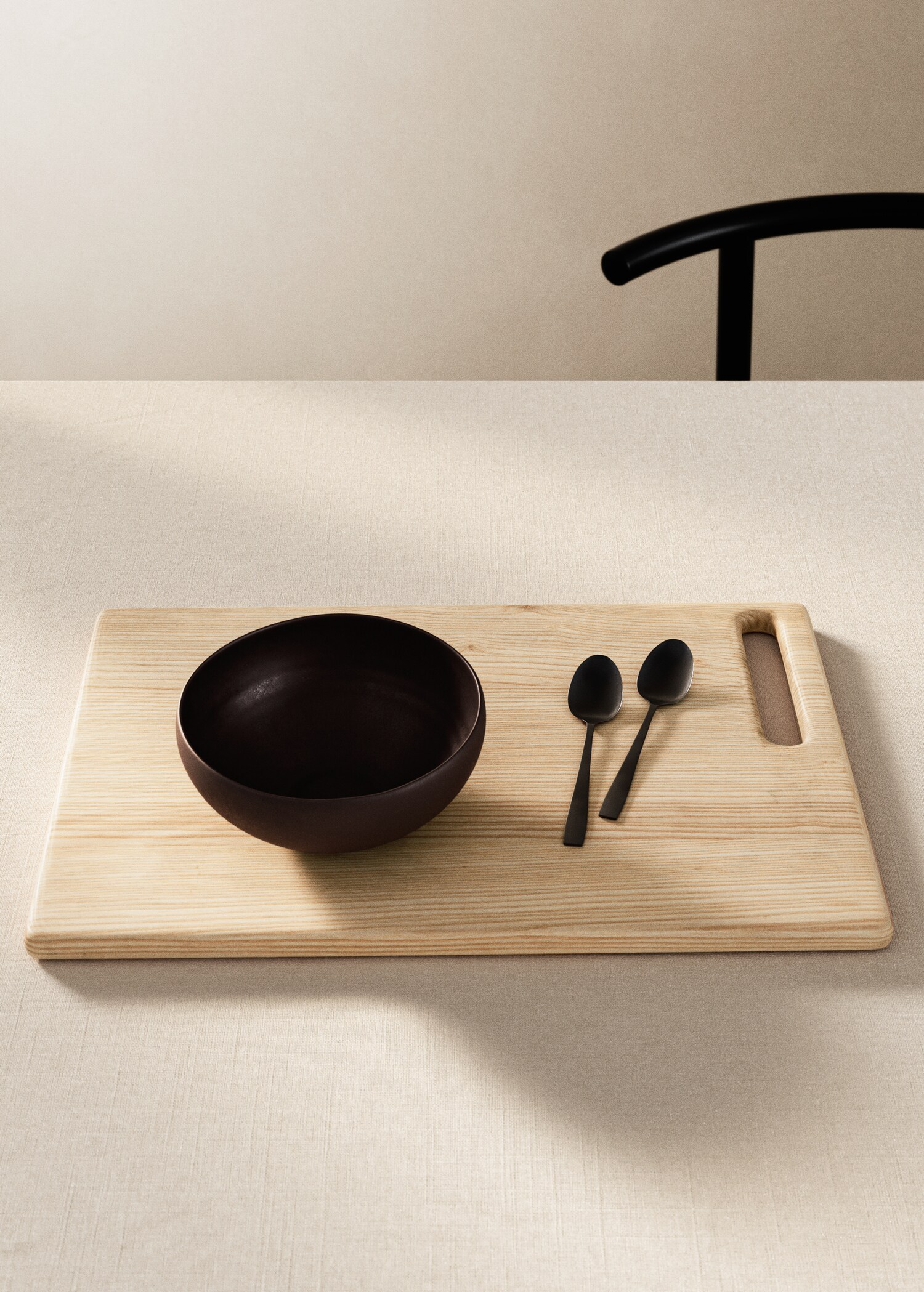 Medium ash wood table - General plane