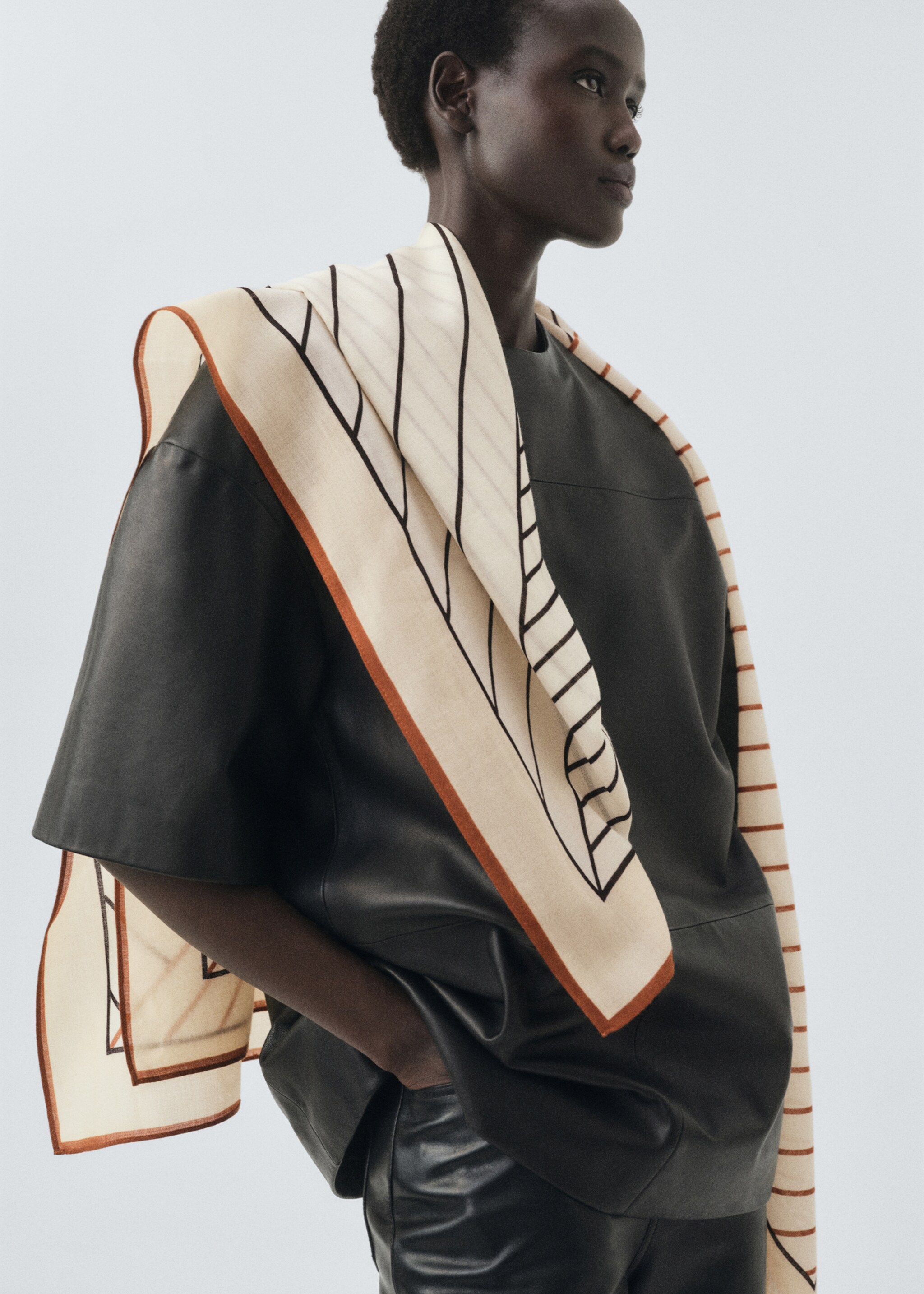 100% wool geometric-print foulard - General plane, Brown. Ref: 17035972-00.
