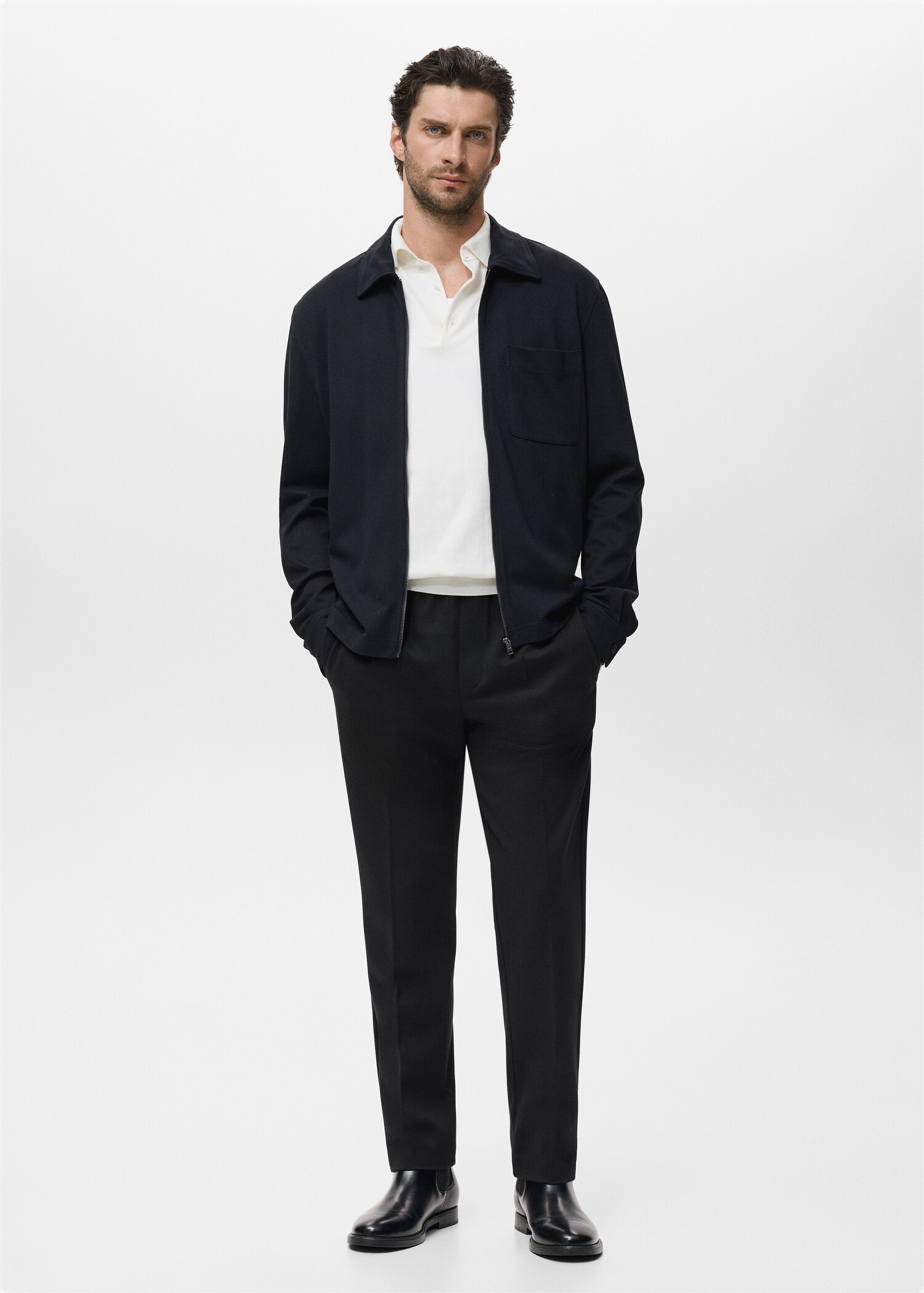 Pantalón jogger cintura elástica - Plano general