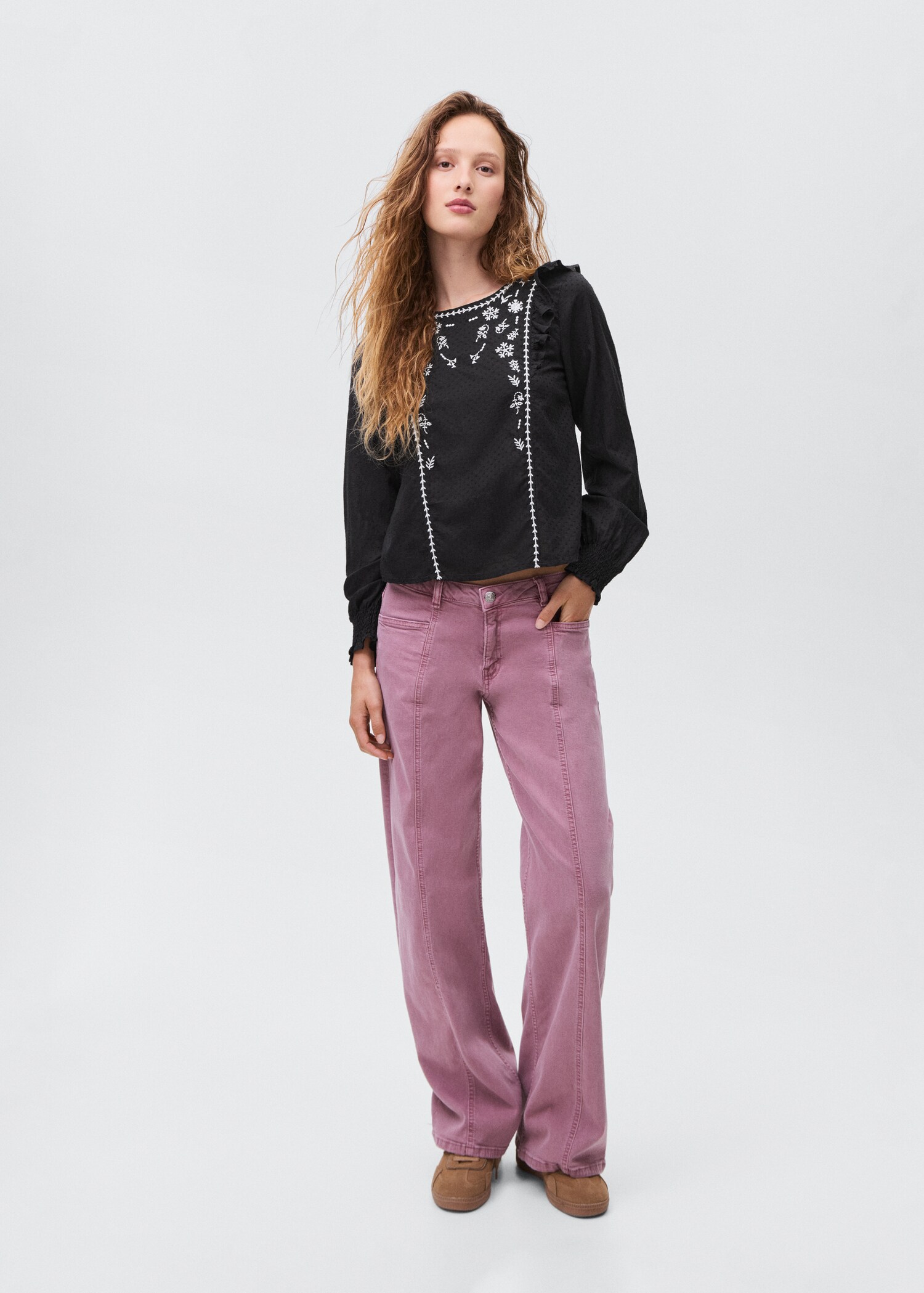 Blouse brodée volants - Plan général