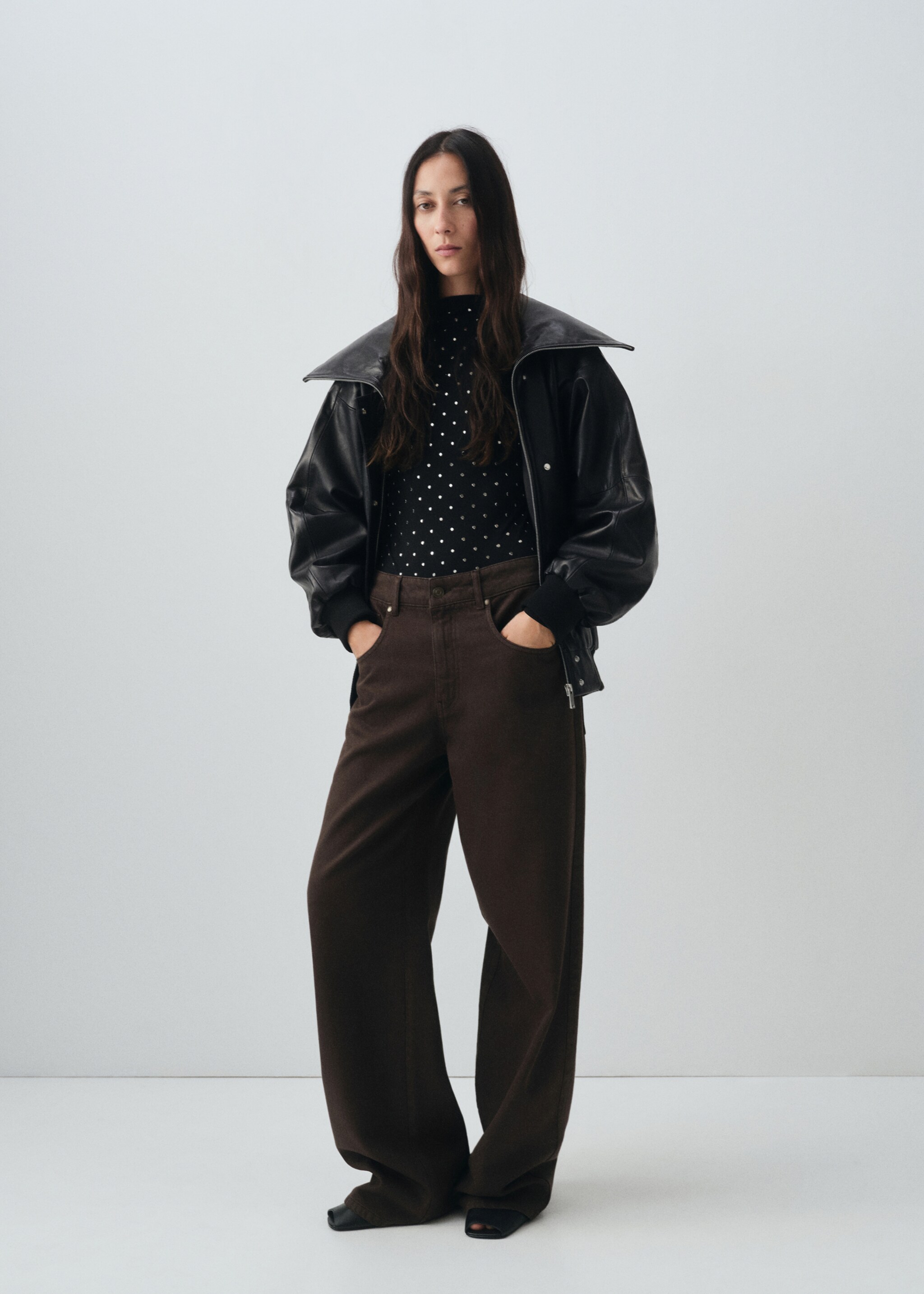 Mid-rise straight jeans - General plane, Chocolate. Ref: 17036357-00.