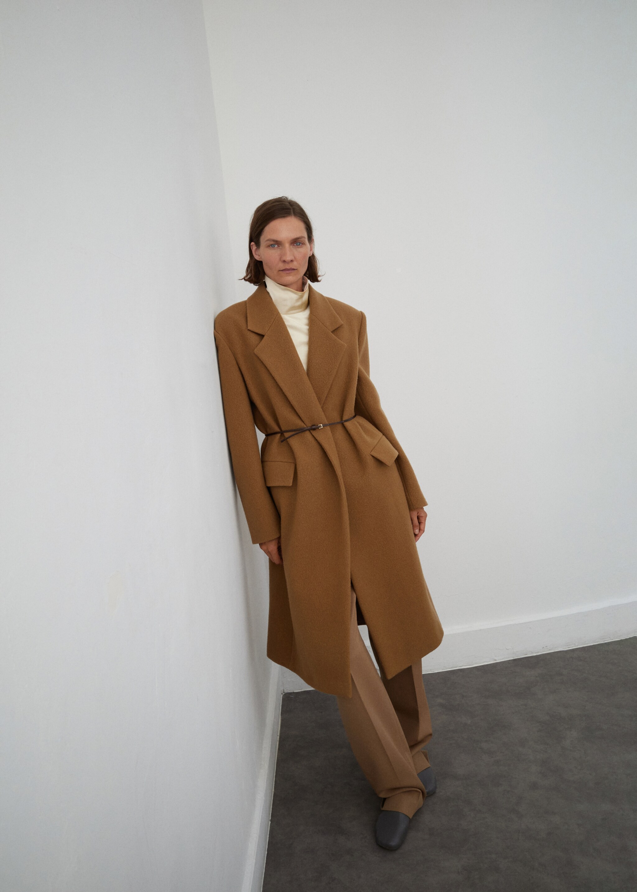 Lapels wool coat - General plane, Medium Brown. Ref: 17036361-00.