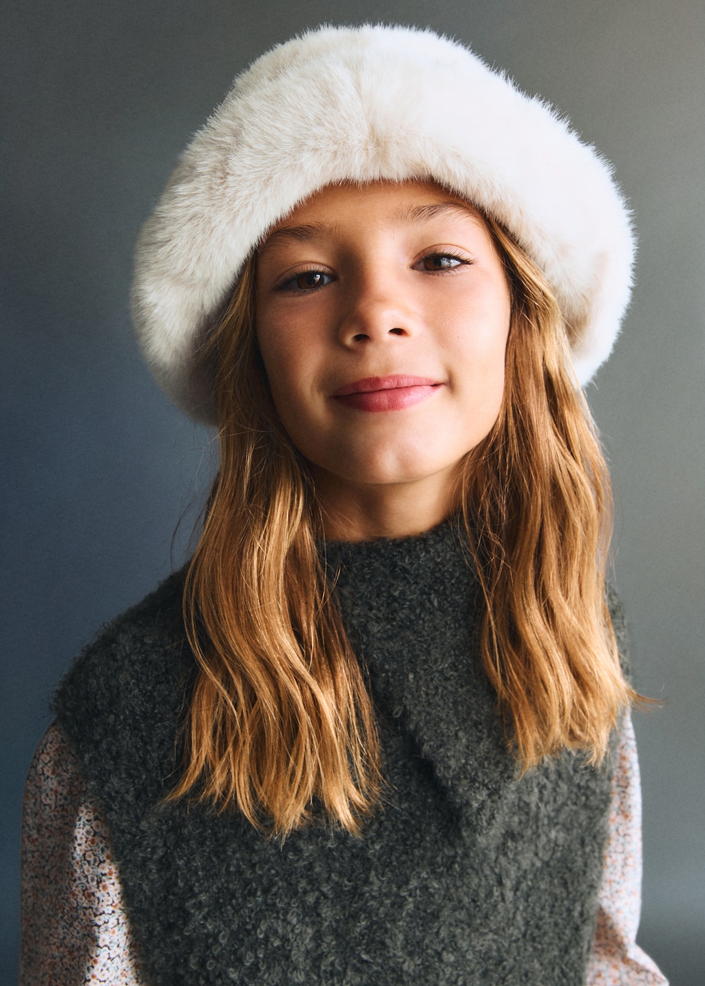 Fur-effect bucket hat