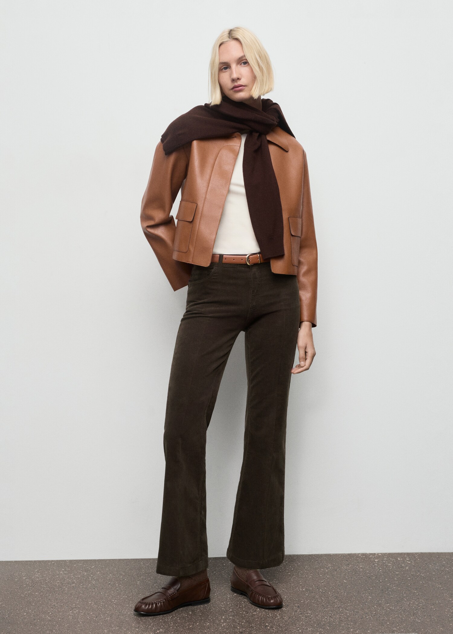 Flared-Jeans aus Cord - Allgemeine Ansicht