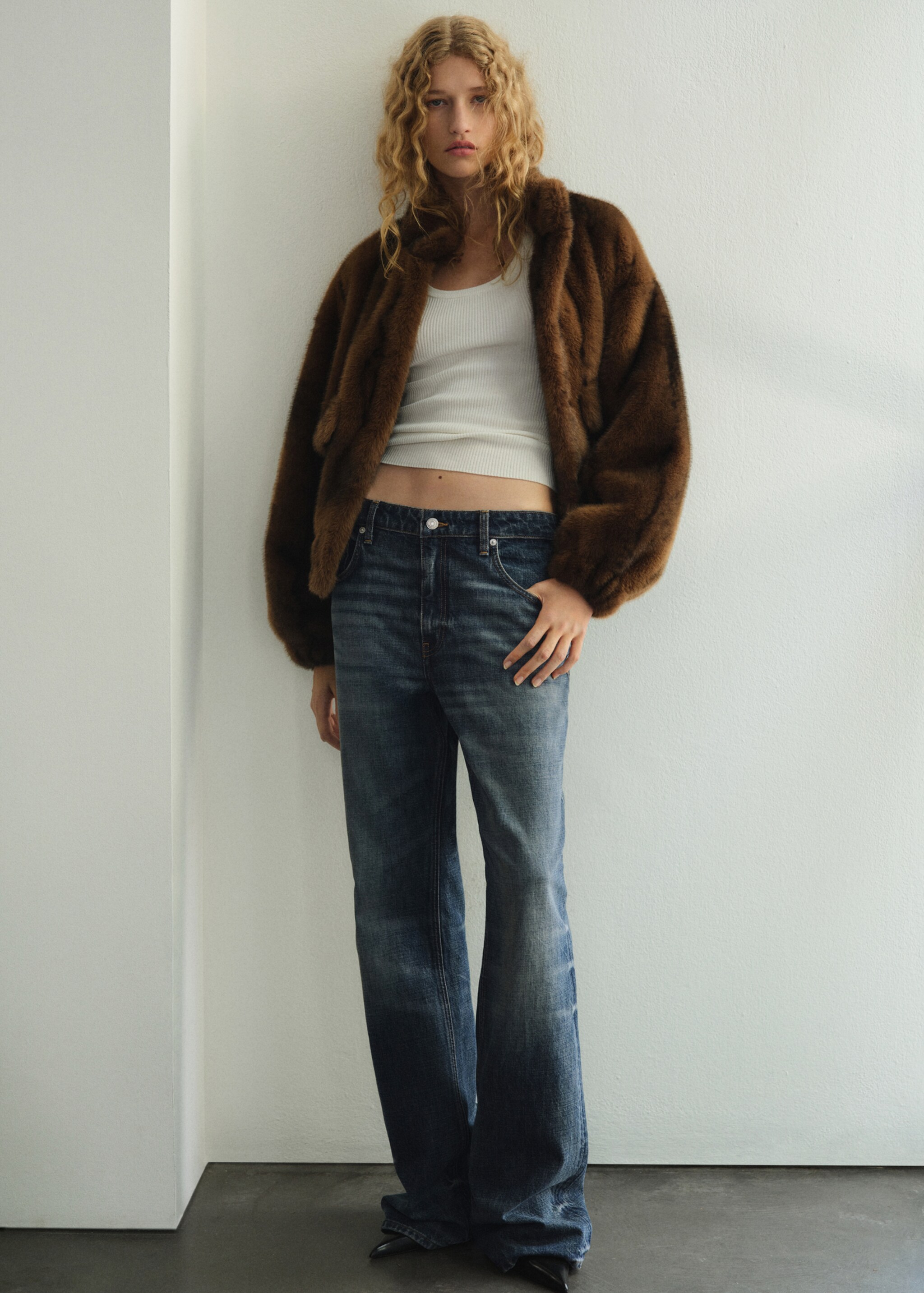 Jean flare taille mi-haute - Plan général, Bleu foncé vintage. Ref: 17037812-00.