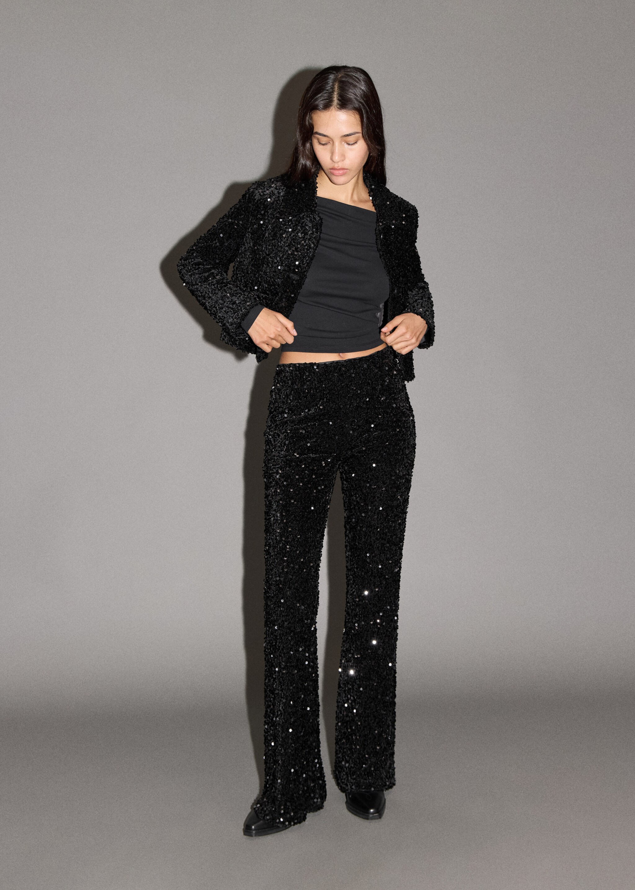 Pantalon flare sequins - Plan général, Noir. Ref: 17038274-00.