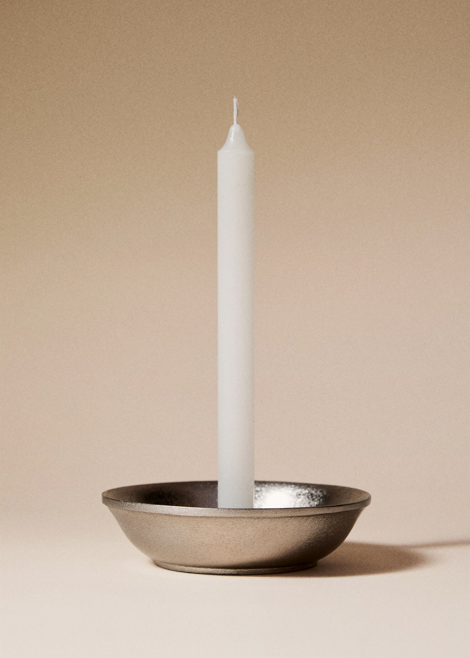 Metal candelabra - General plane
