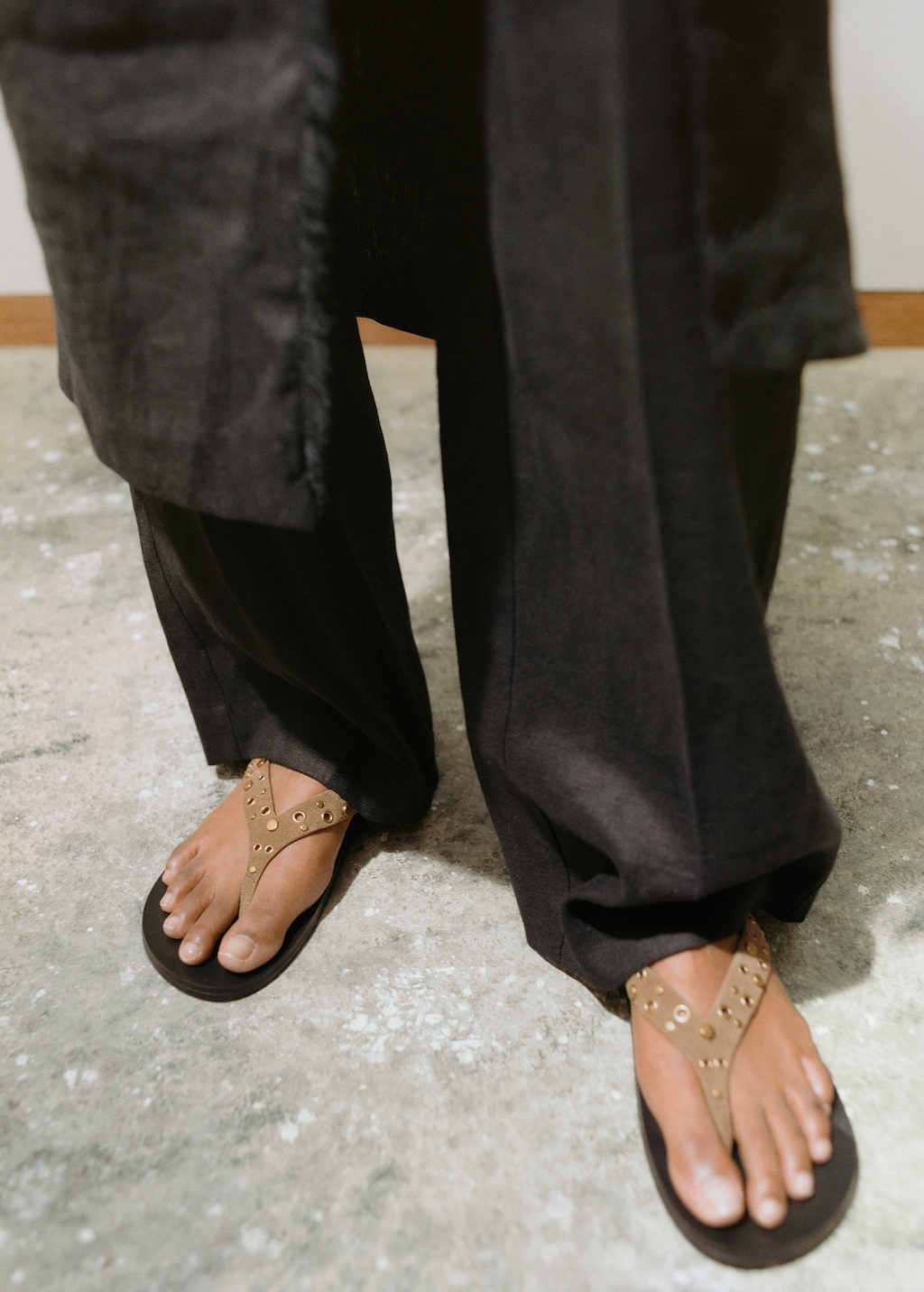 Suede sandals with eyelet straps