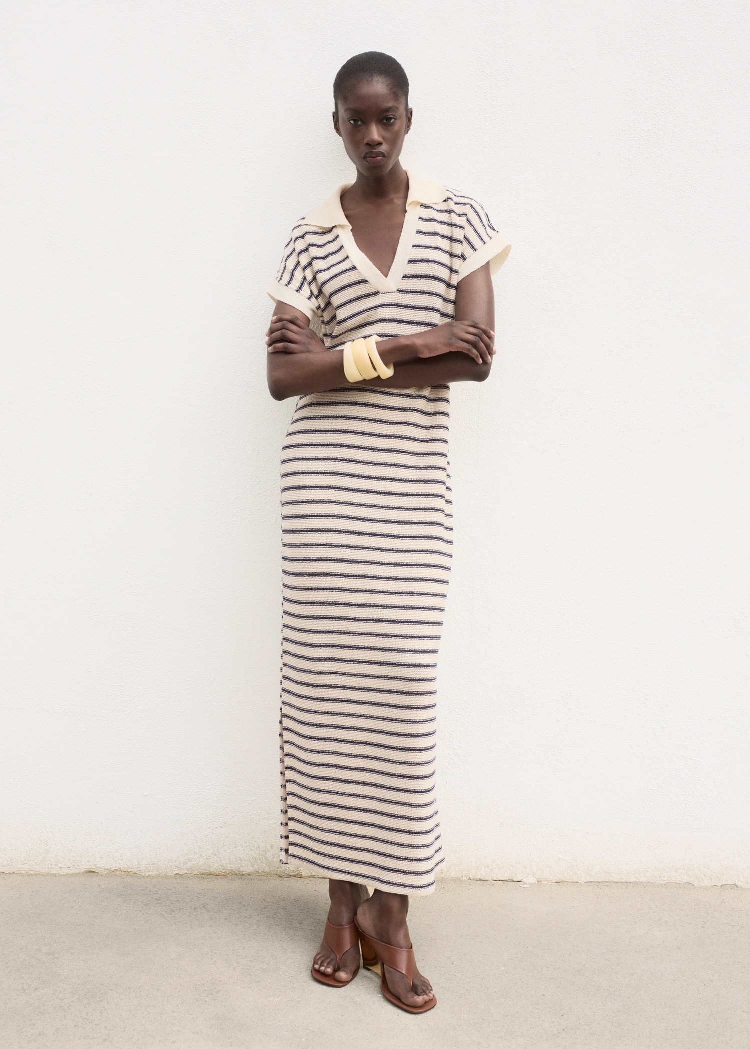 Long striped knitted dress - General plane