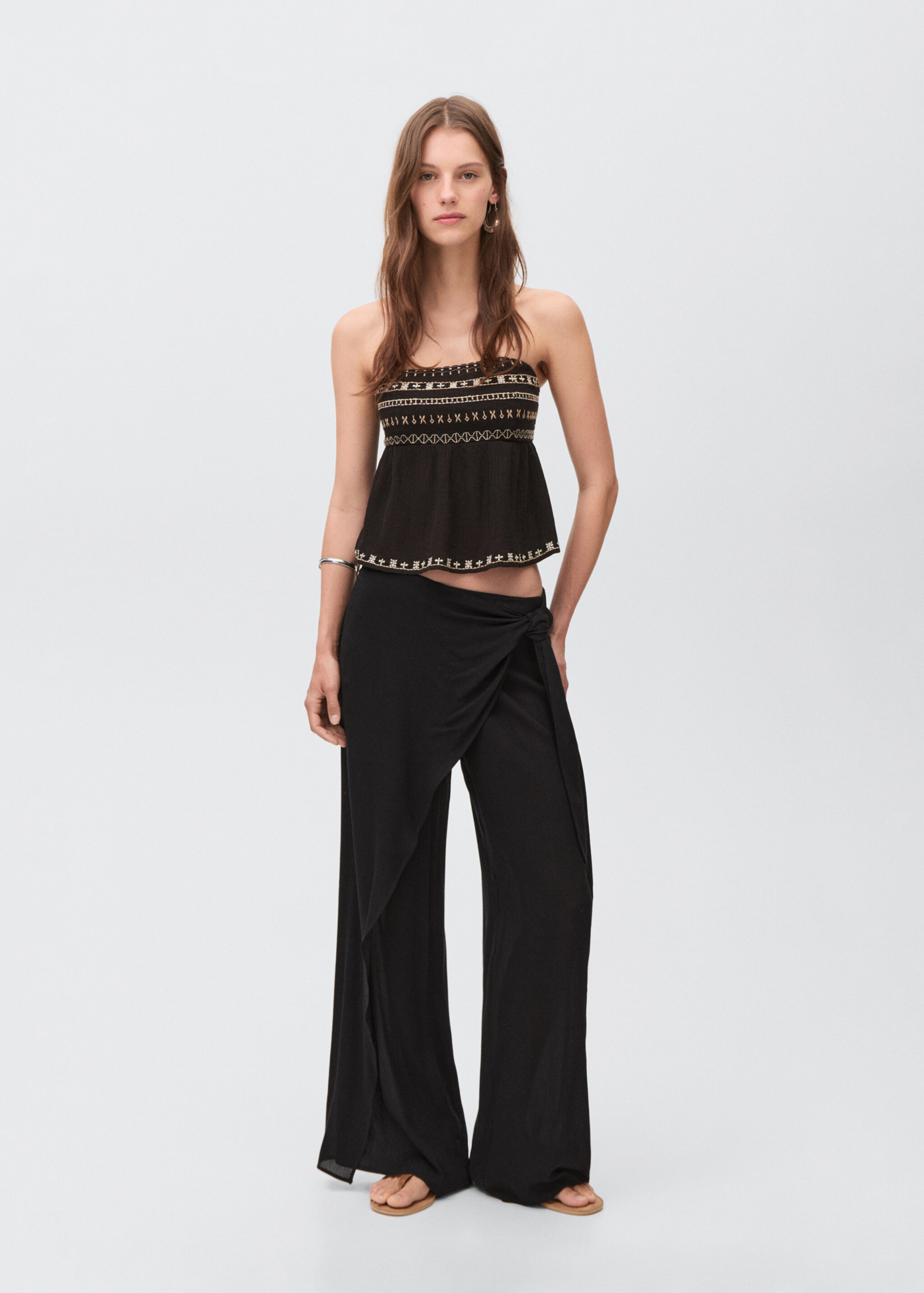 Pareo trousers - General plane