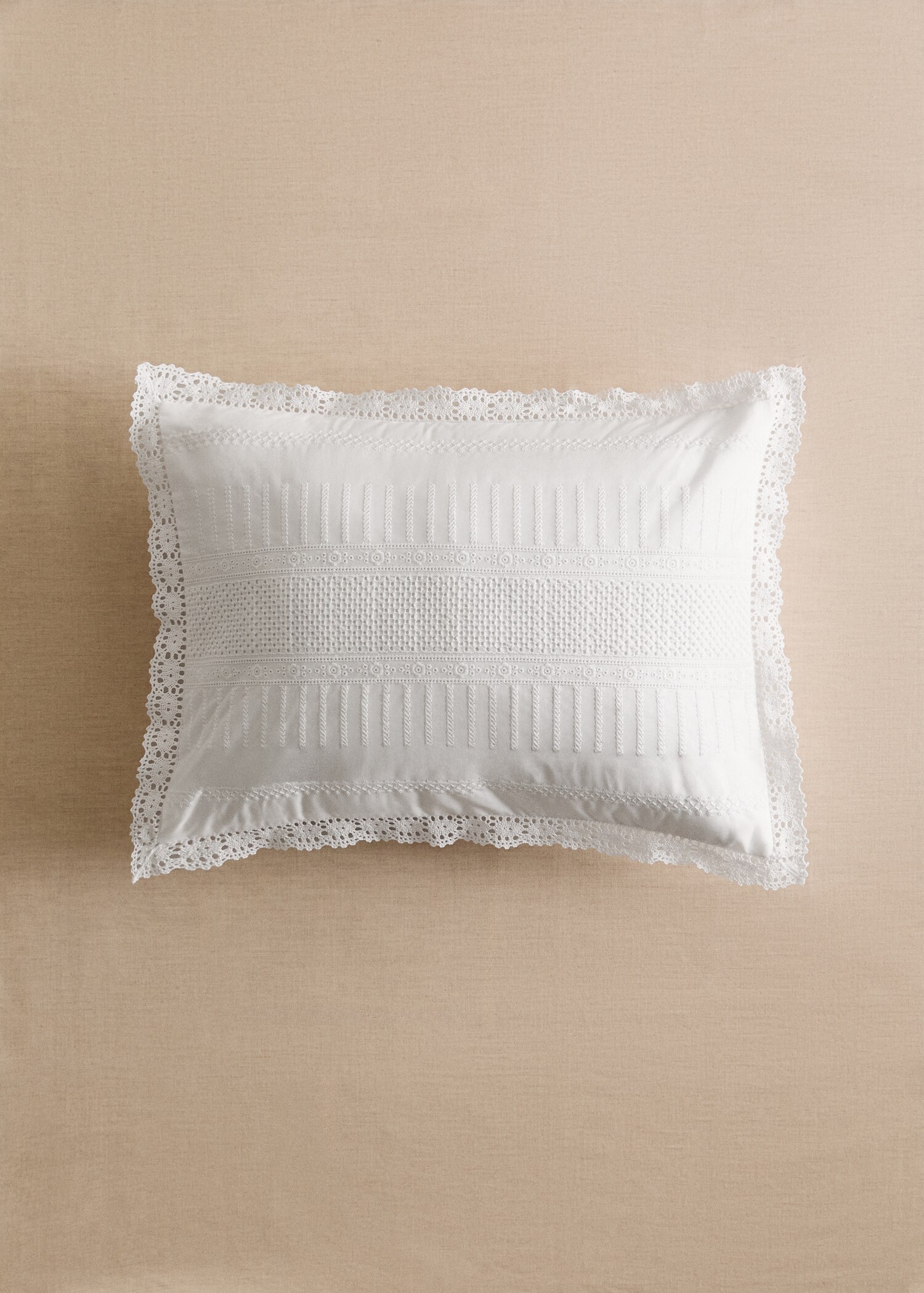 Housse de coussin enfant en coton brodé 30x40 cm - Plan général