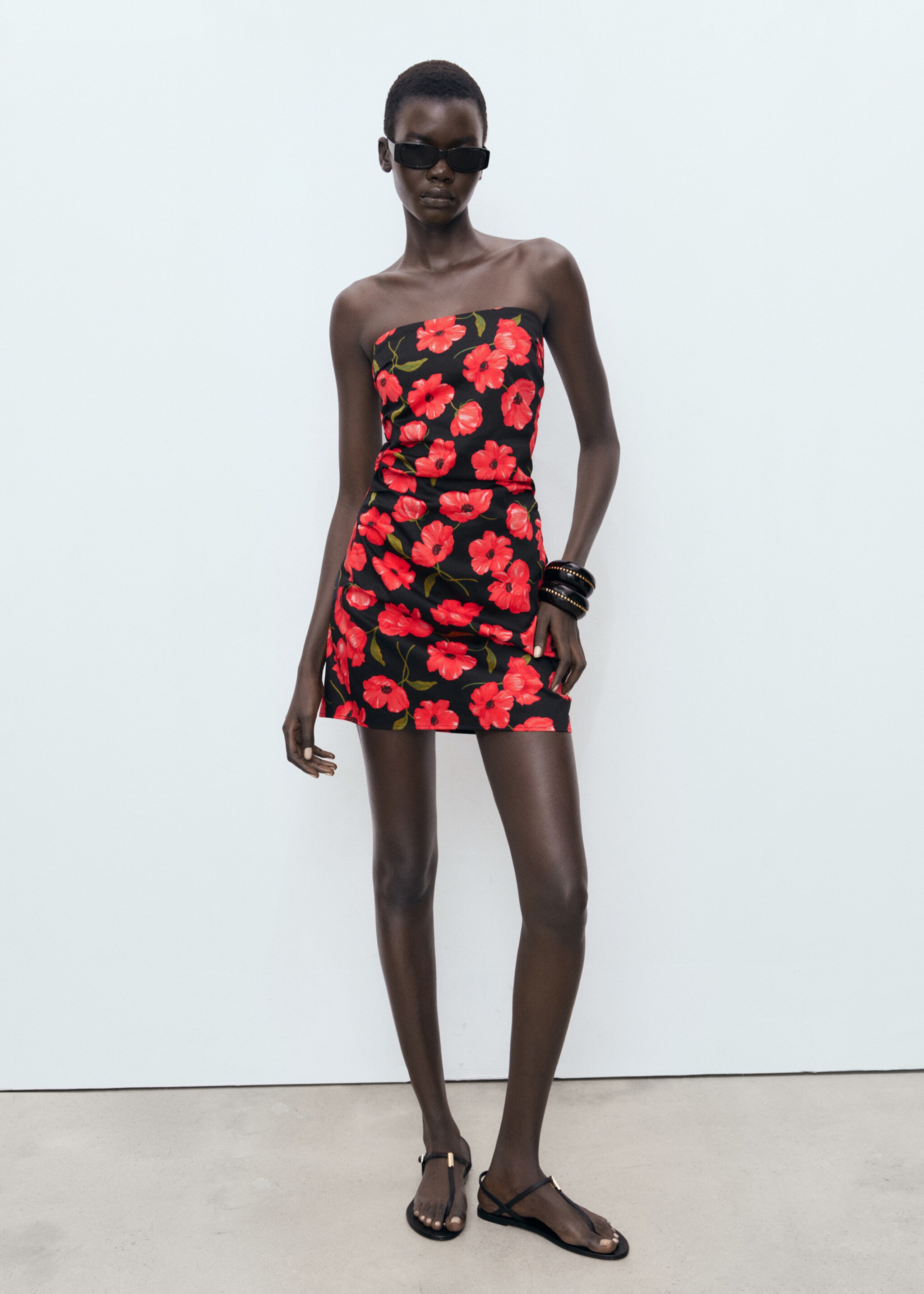 Strapless floral dress - General plane