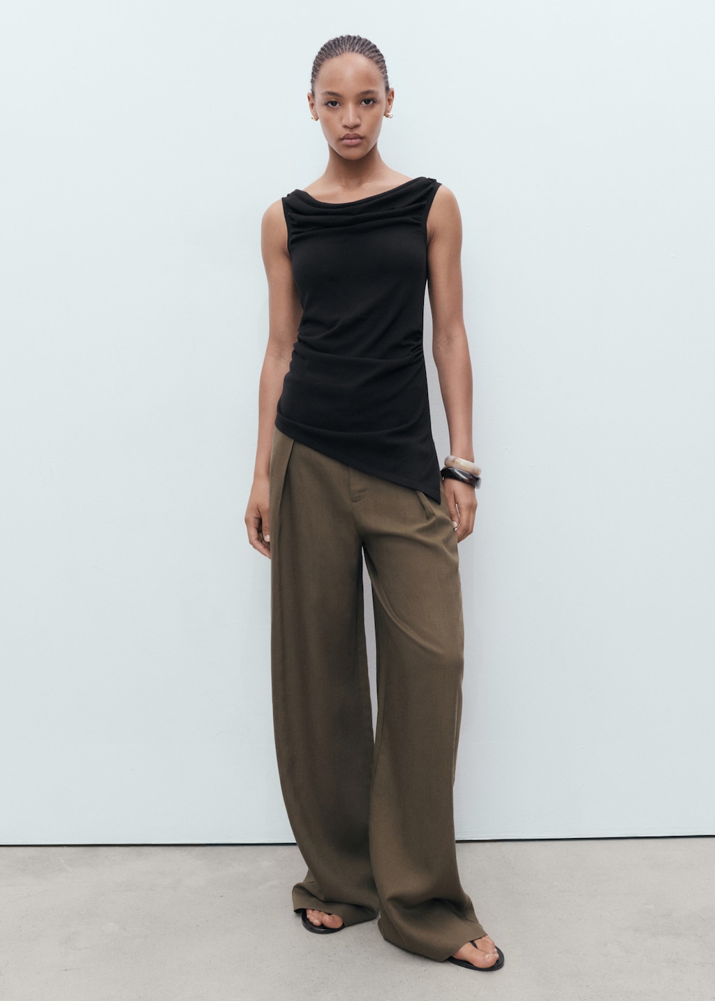Asymmetrical linen top - Women | MANGO USA