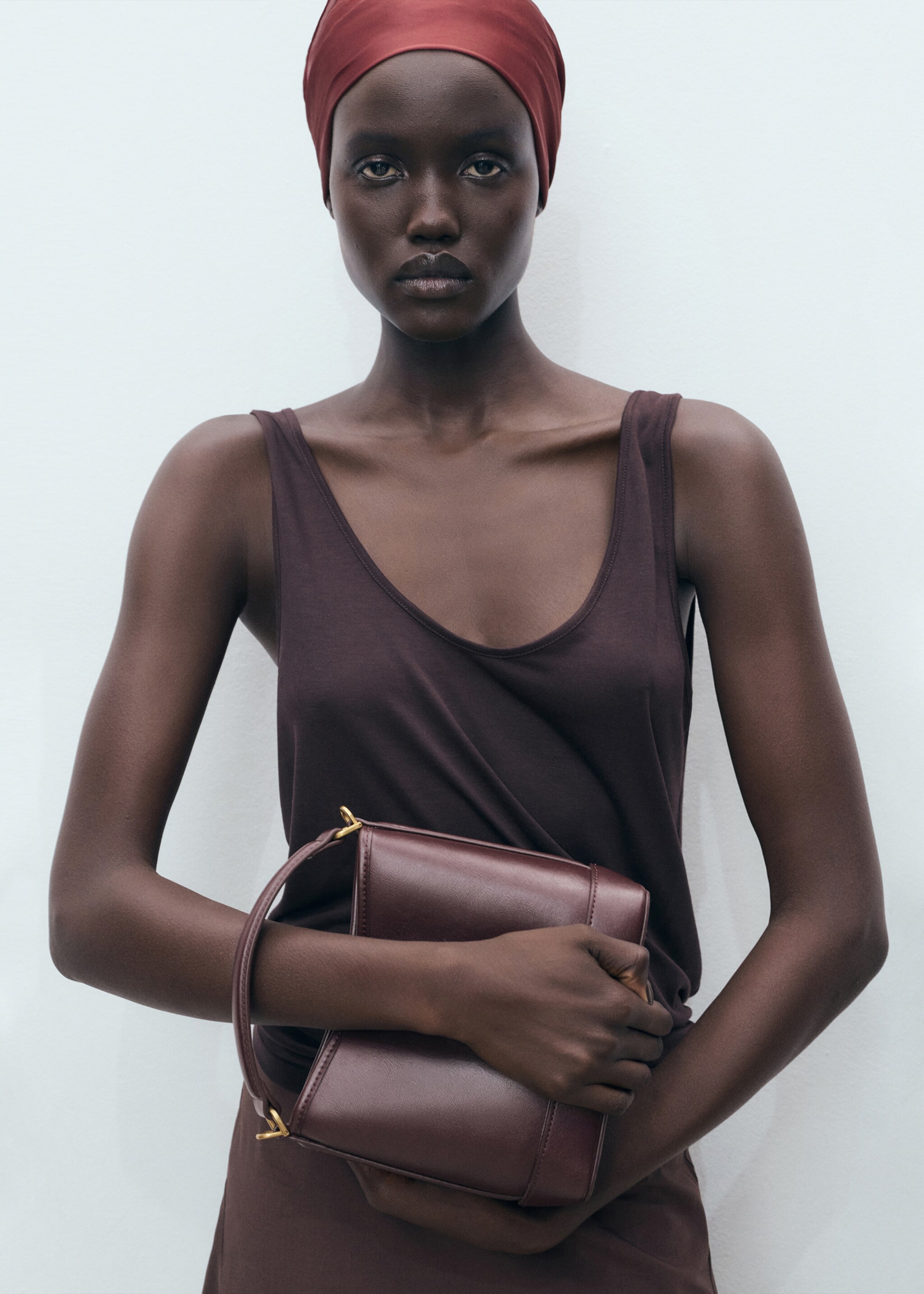 Small bucket bag - General plane