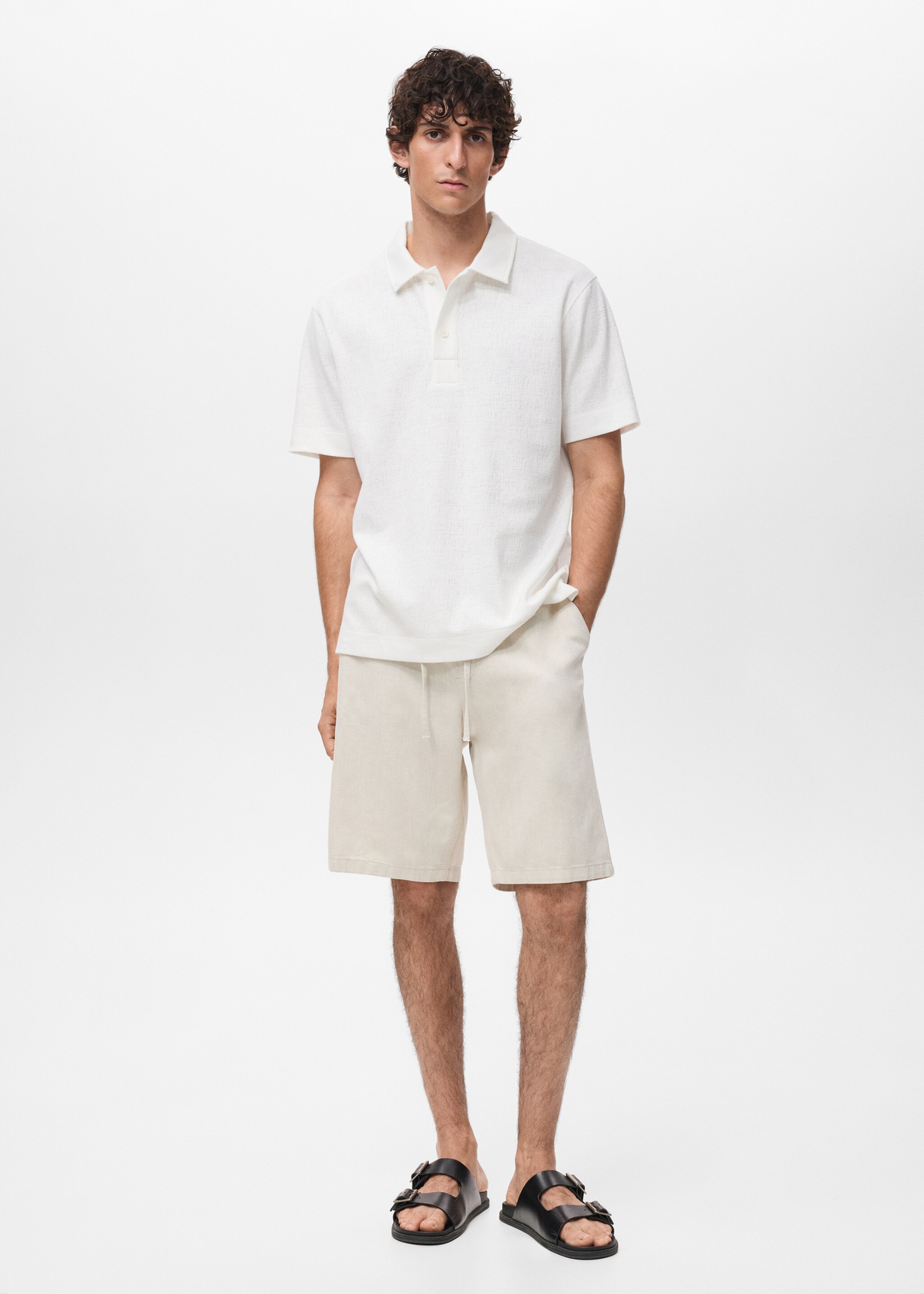 Structured knitted polo shirt - General plane
