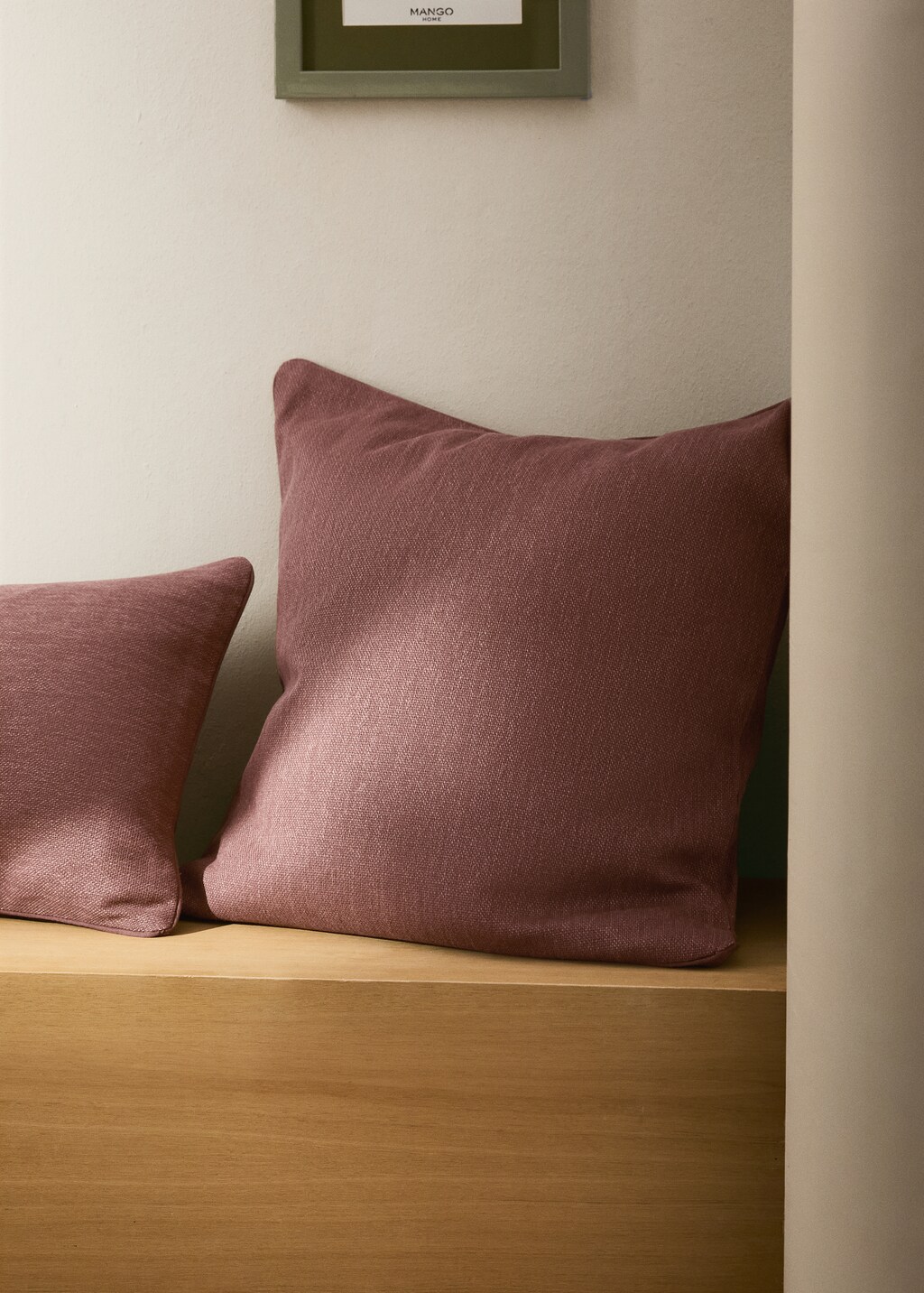 Piping cushion cover 45x45cm