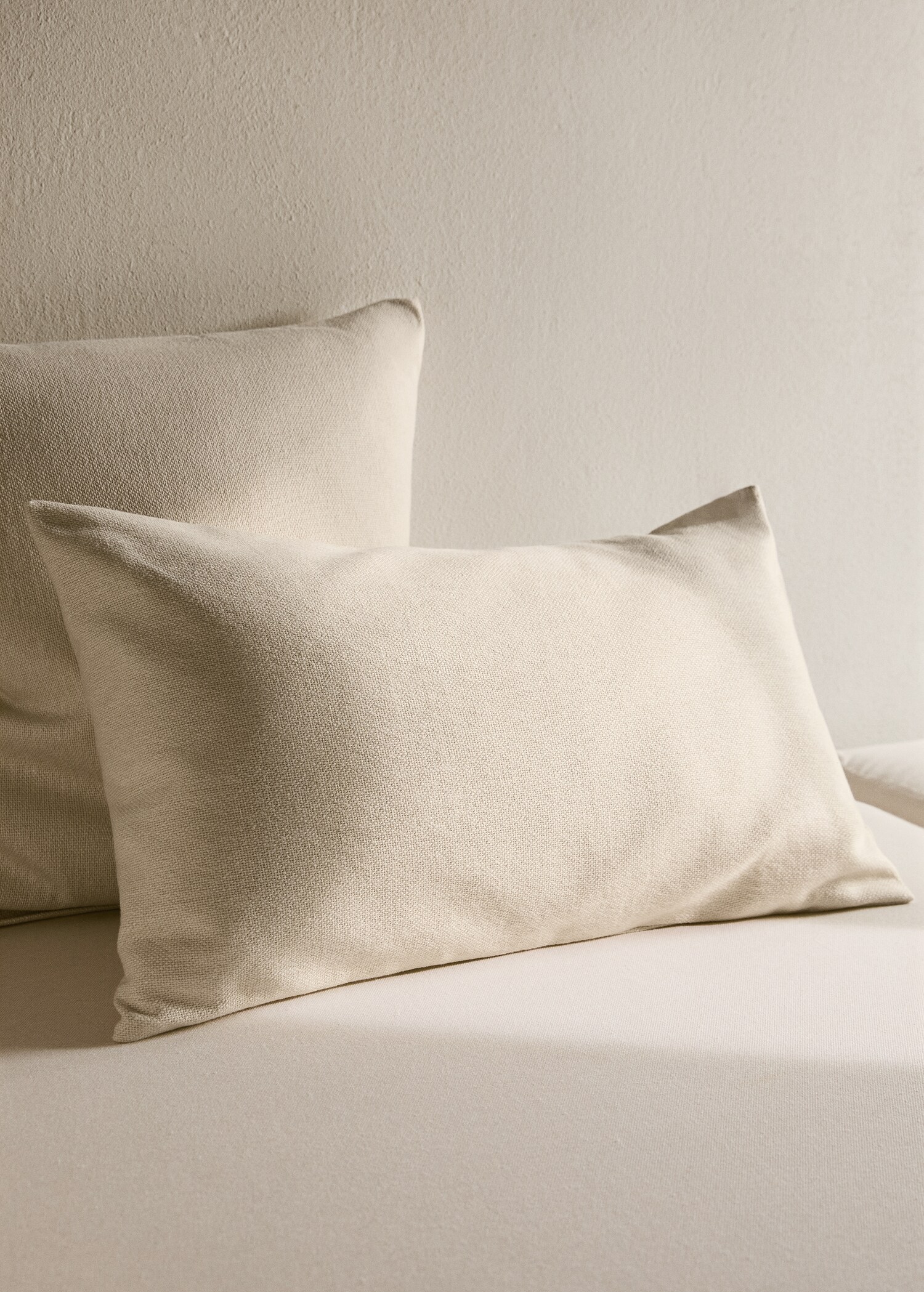 Cushion cover with structure 30x50 cm - General plane