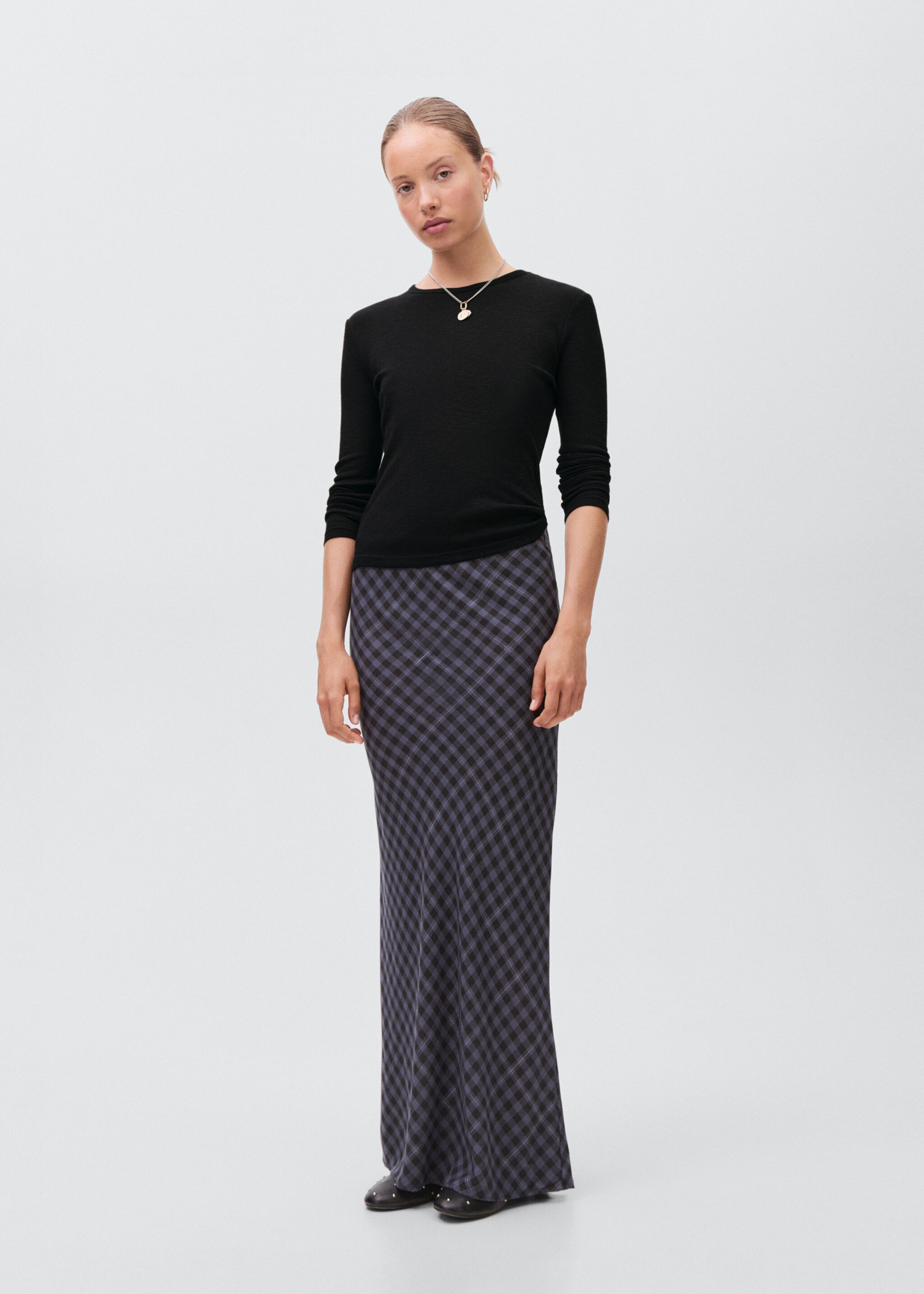 Long-sleeved knitted t-shirt - General plane, Black. Ref: 17044074-00.