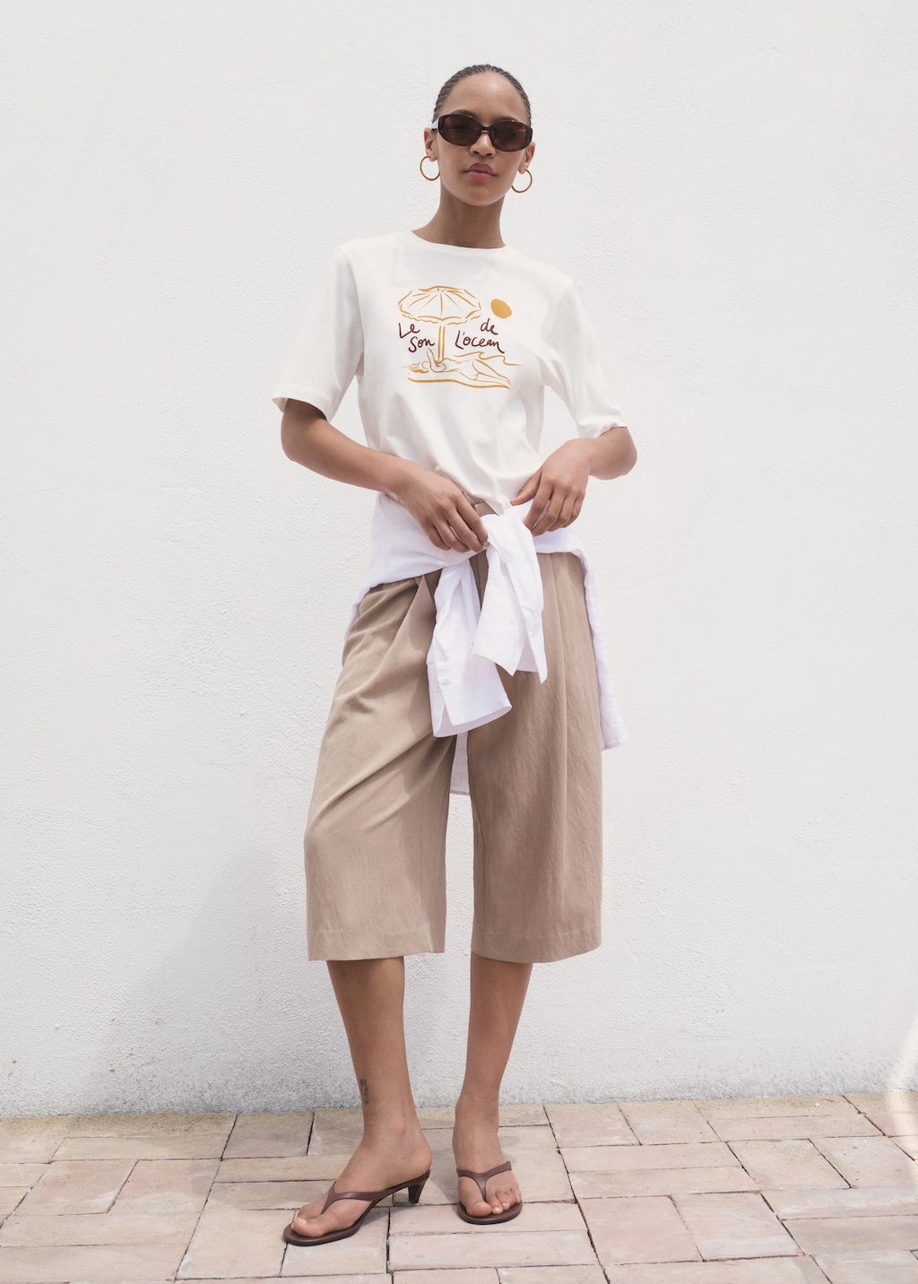 Short-sleeved printed t-shirt - image 2