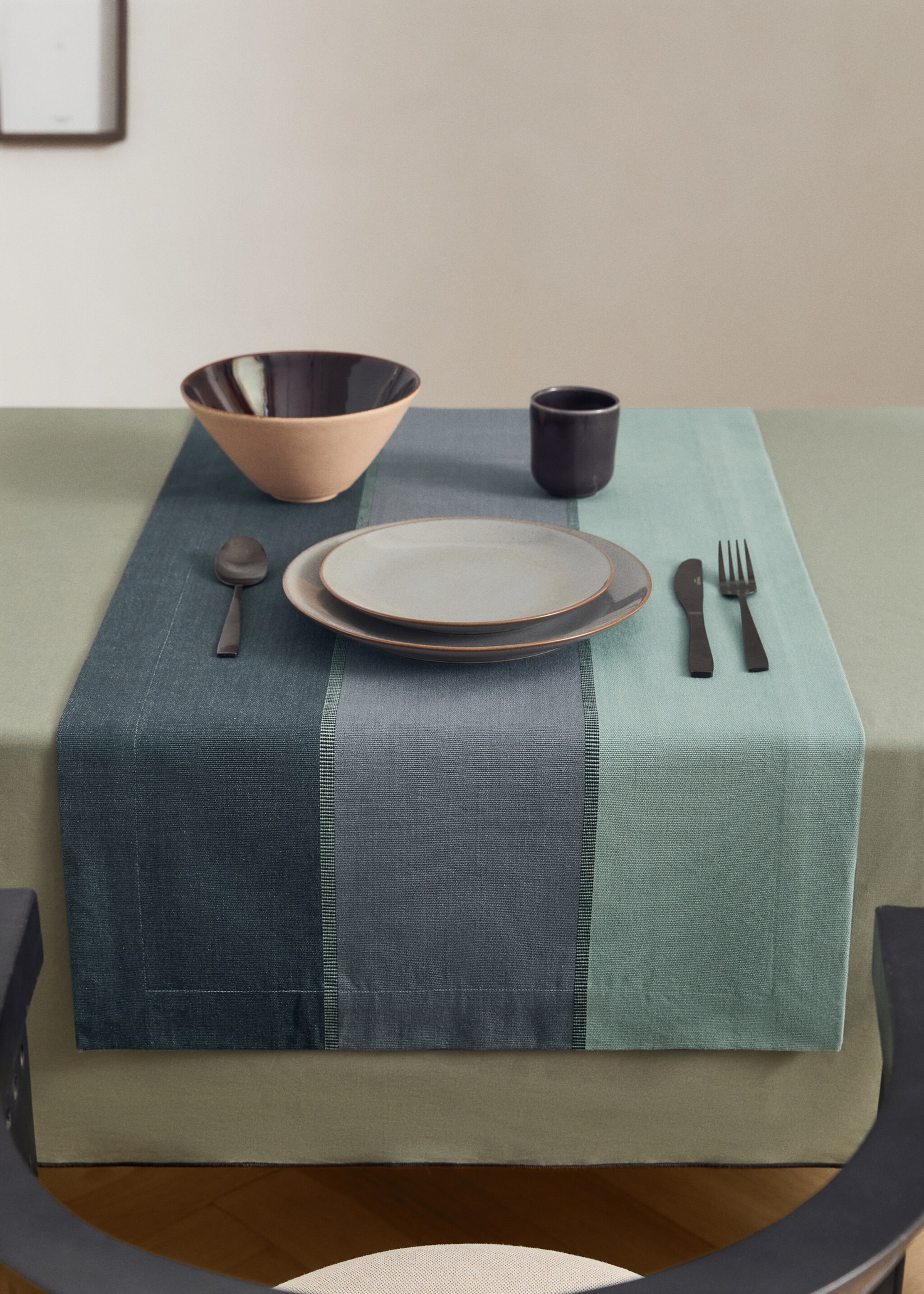 Cotton striped table runner in various colours - General plane, Ink Blue. Ref: 17044125-00.